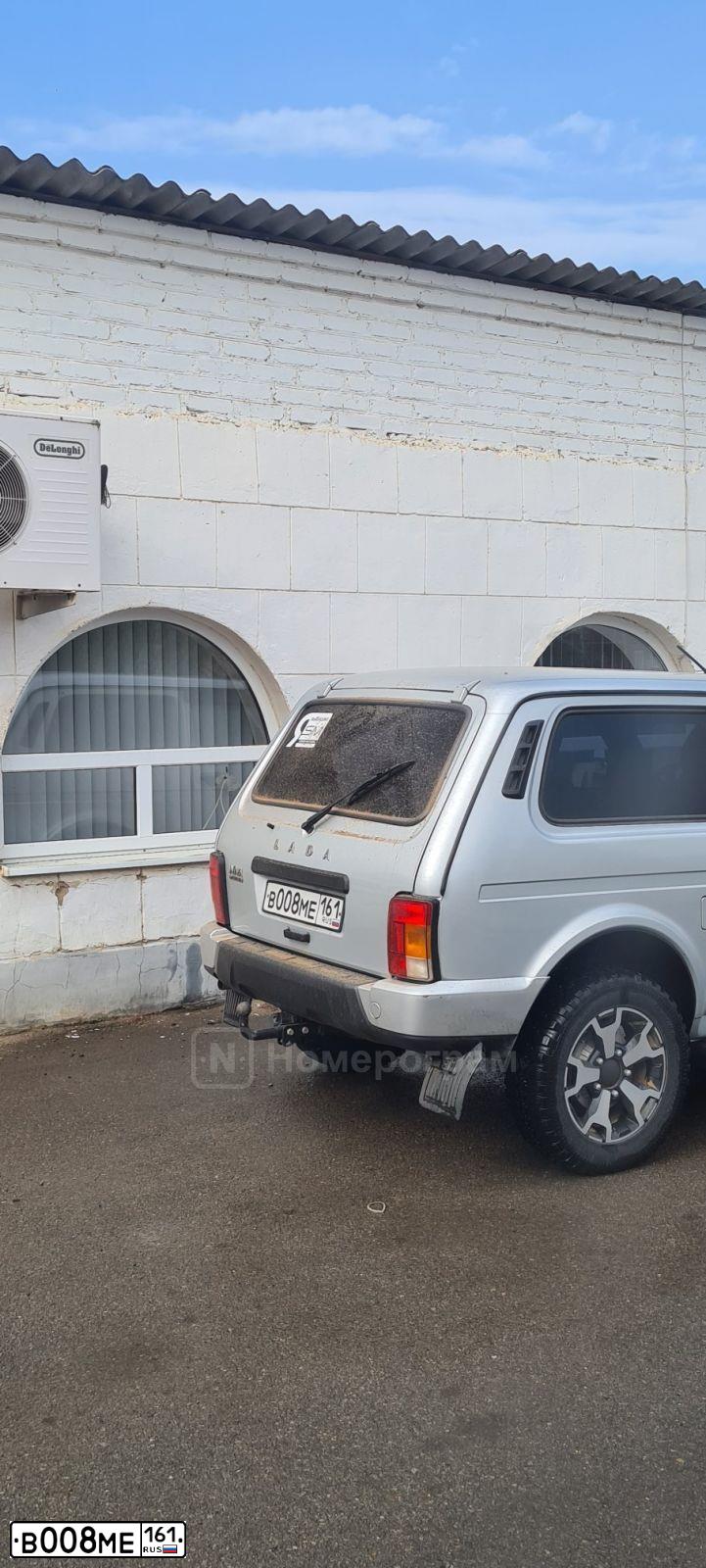 Фото автомобиля LADA 2170 PRIORA, 2013 — госномер В008МЕ161. Цвет: БЕЛЫЙ