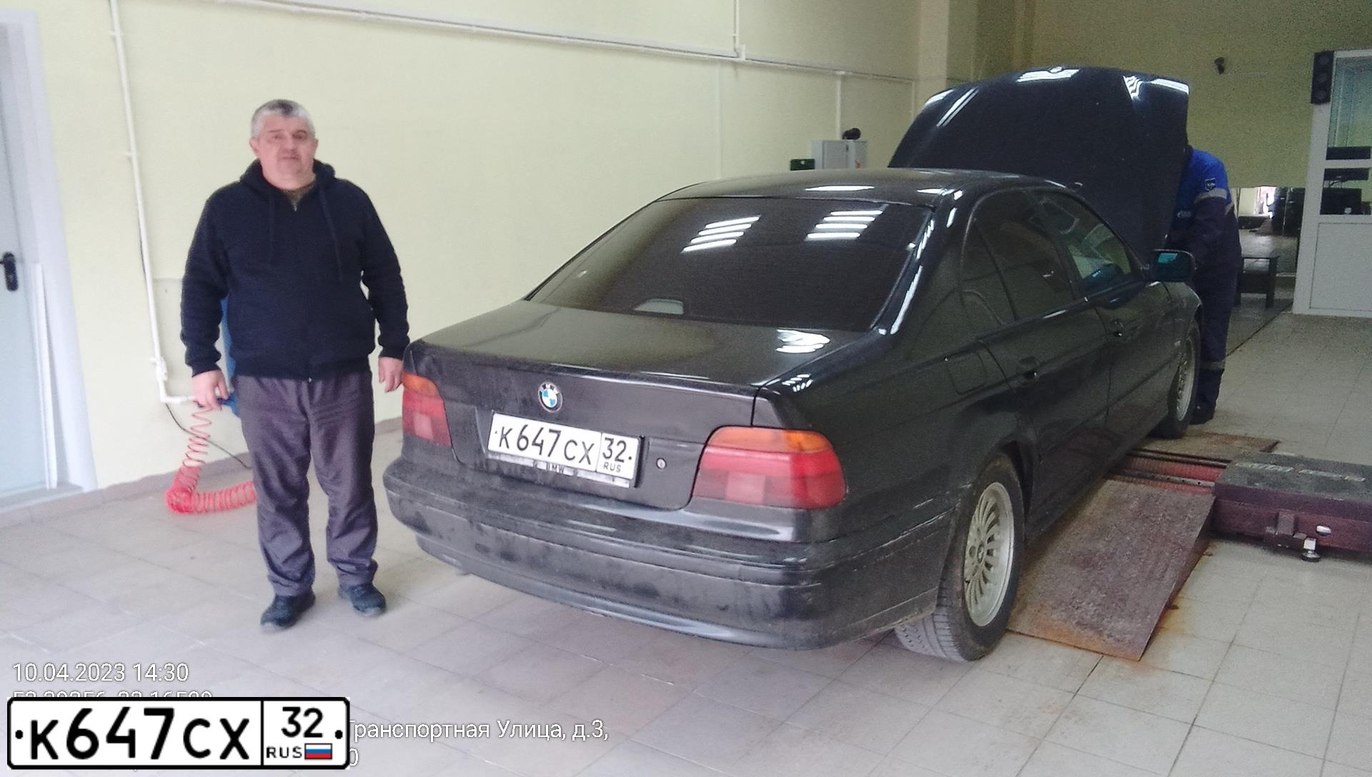 Фото автомобиля BMW SERIE 5, 1998 — госномер Е455УЕ193. Цвет: ЧЕРНЫЙ