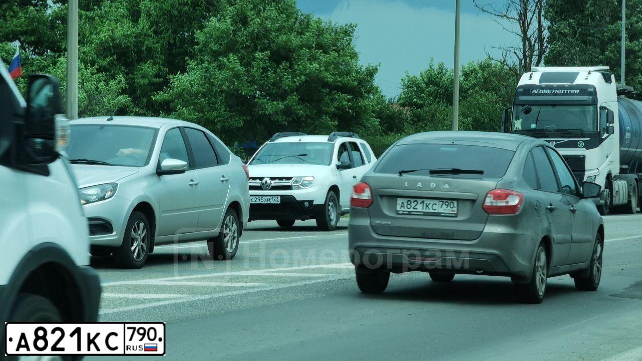 Фото автомобиля LADA GRANTA, 2021 — госномер М711УЕ13. Цвет: Коричневый