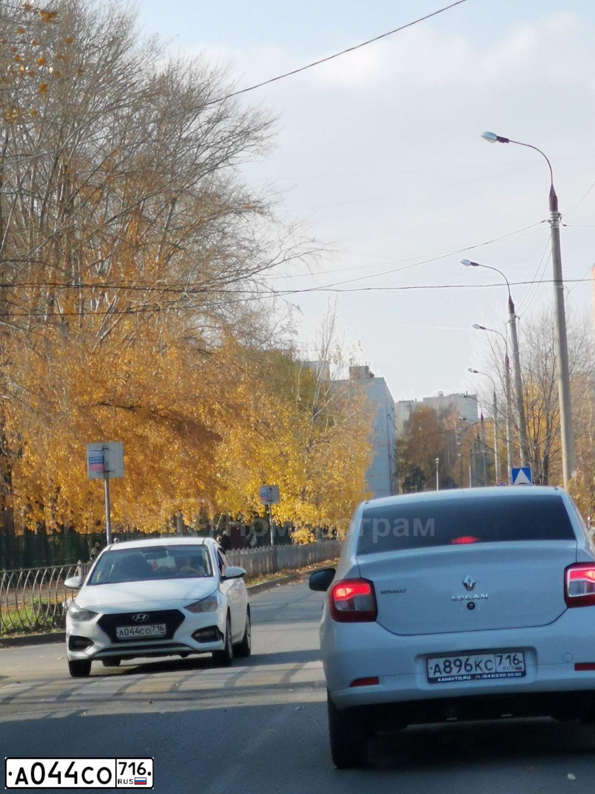 Фото автомобиля HYUNDAI SOLARIS, 2018 — госномер А044СО716. Цвет: БЕЛЫЙ