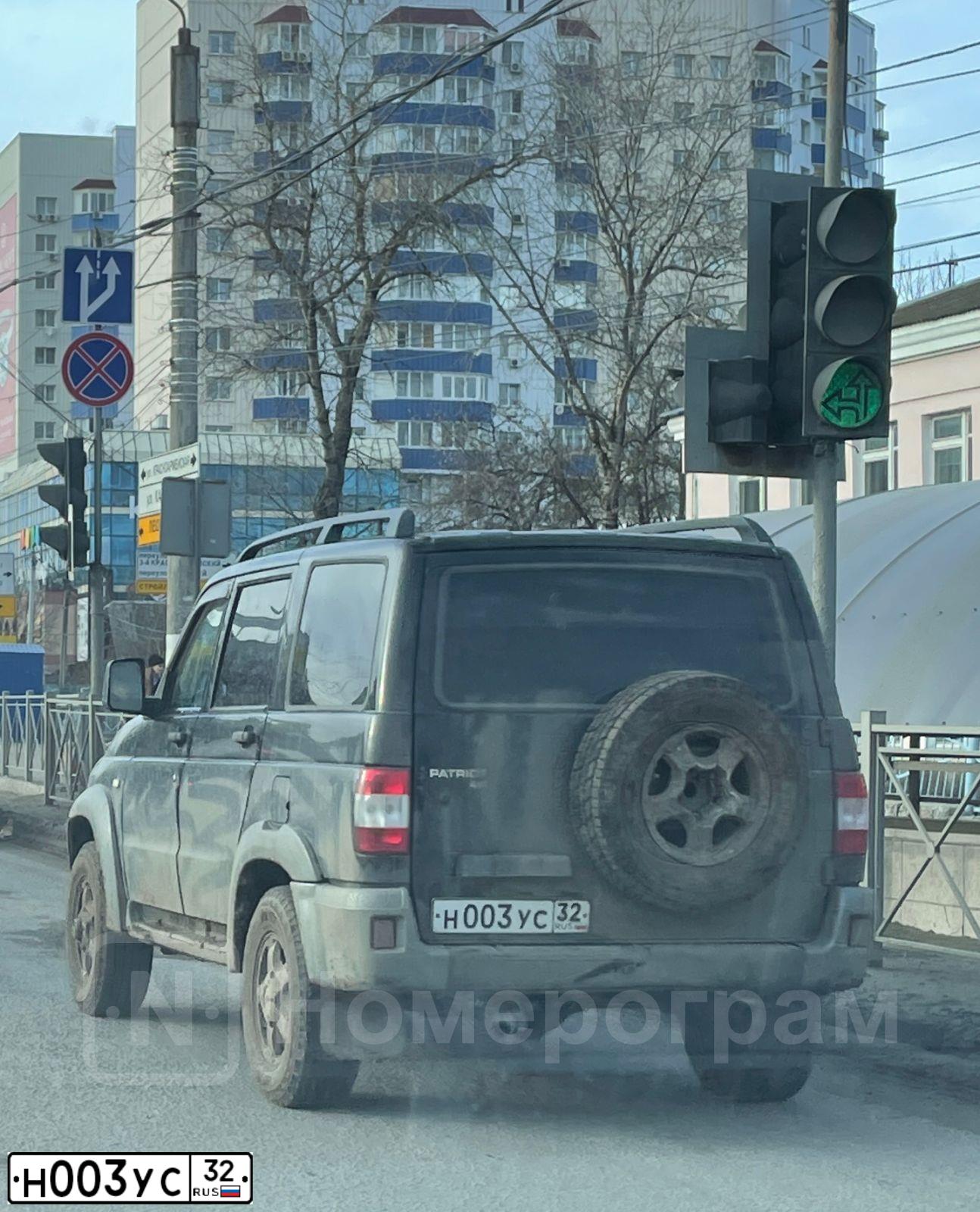 Фото автомобиля UAZ 3163 PATRIOT, 2006 — госномер Н003УС32