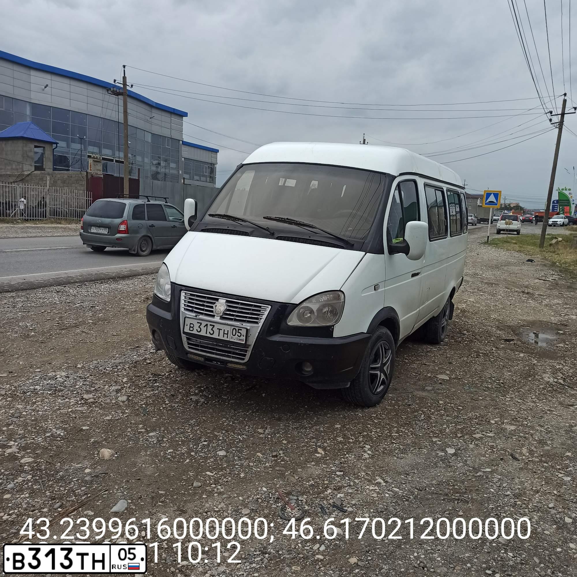 Фото автомобиля GAZ 3221 EL, 2005 — госномер В313ТН05. Цвет: БЕЛЫЙ