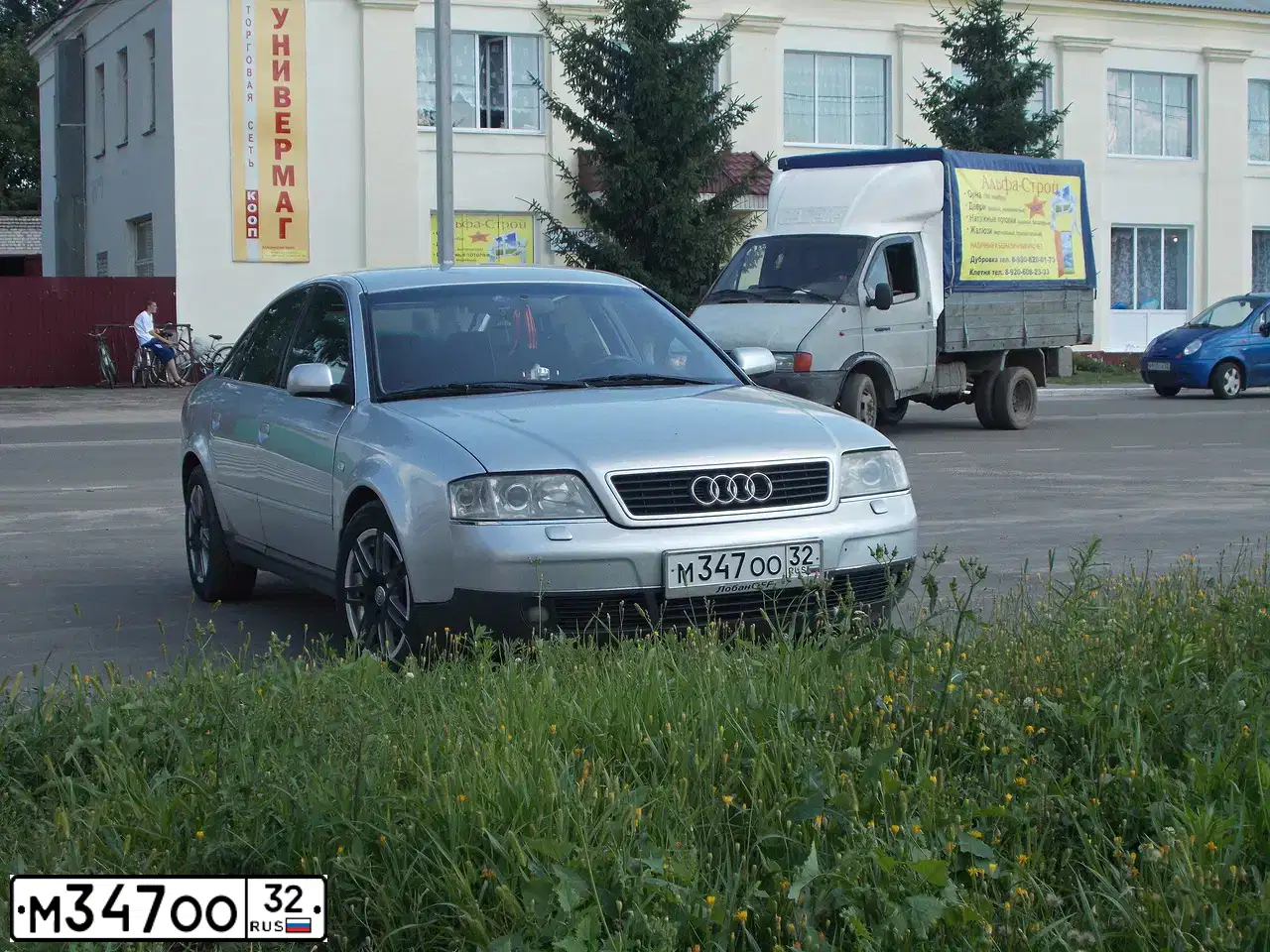 Фото автомобиля AUDI A6, 2000 — госномер Р515УУ40. Цвет: Серебристый