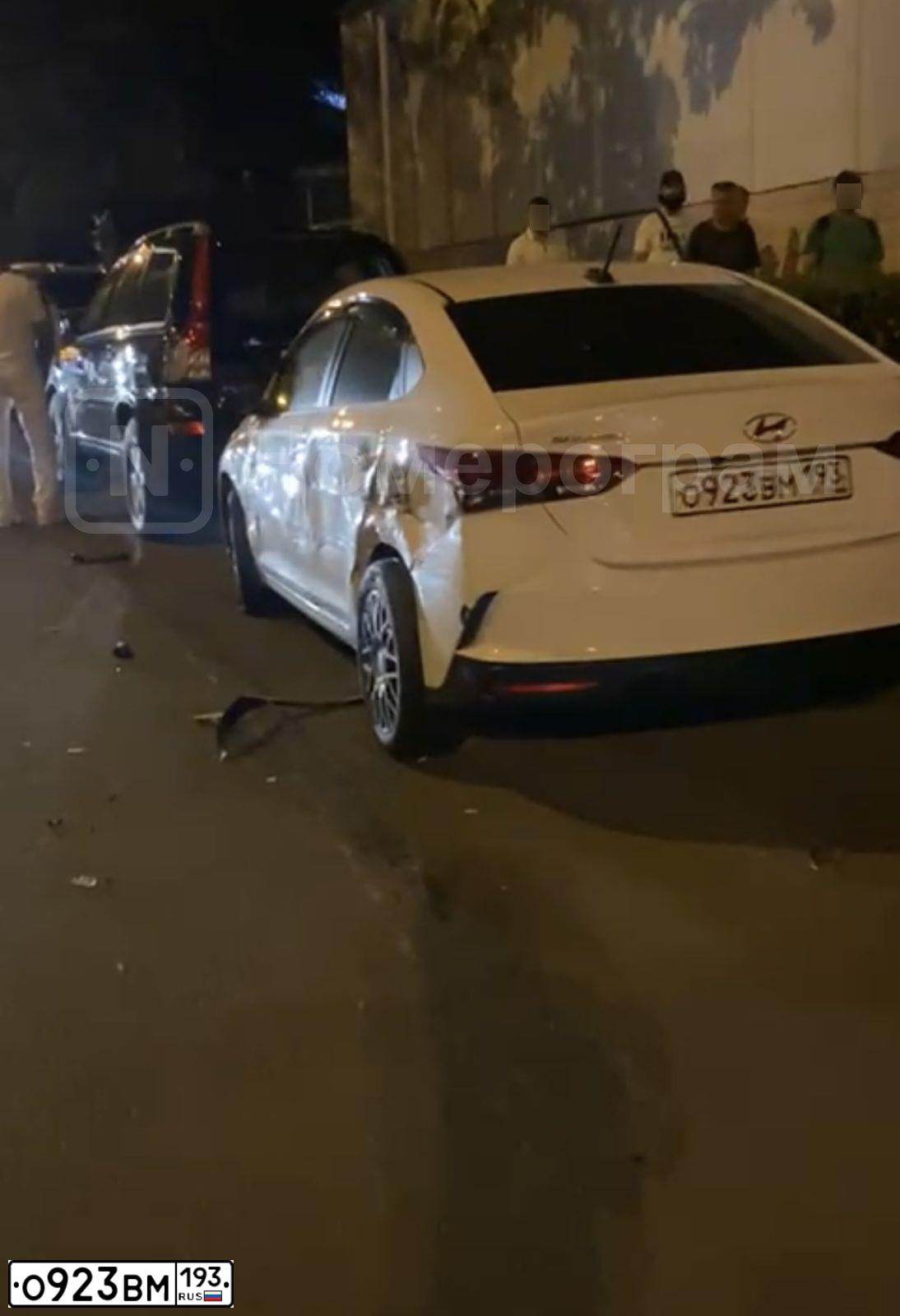 Фото автомобиля HYUNDAI SOLARIS, 2021 — госномер К362ВА122. Цвет: Белый