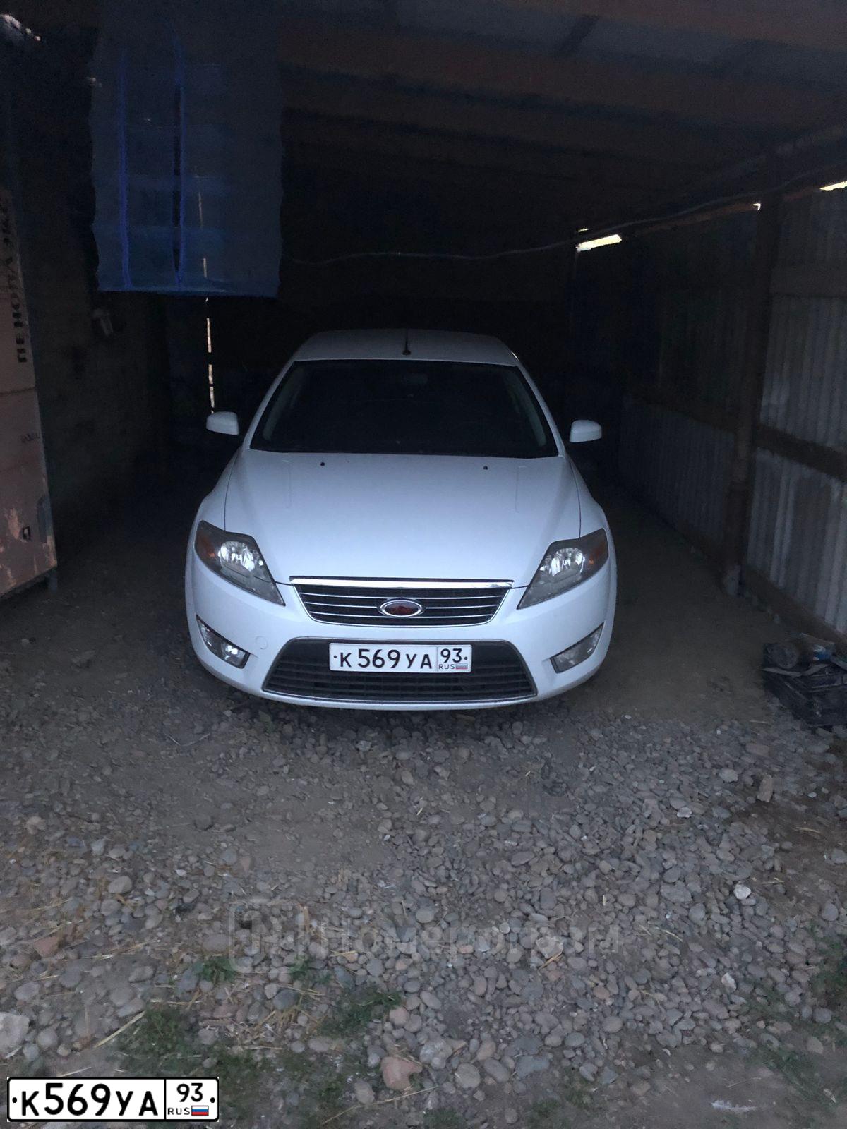 Фото автомобиля FORD MONDEO, 2010 — госномер К569УА93. Цвет: Белый