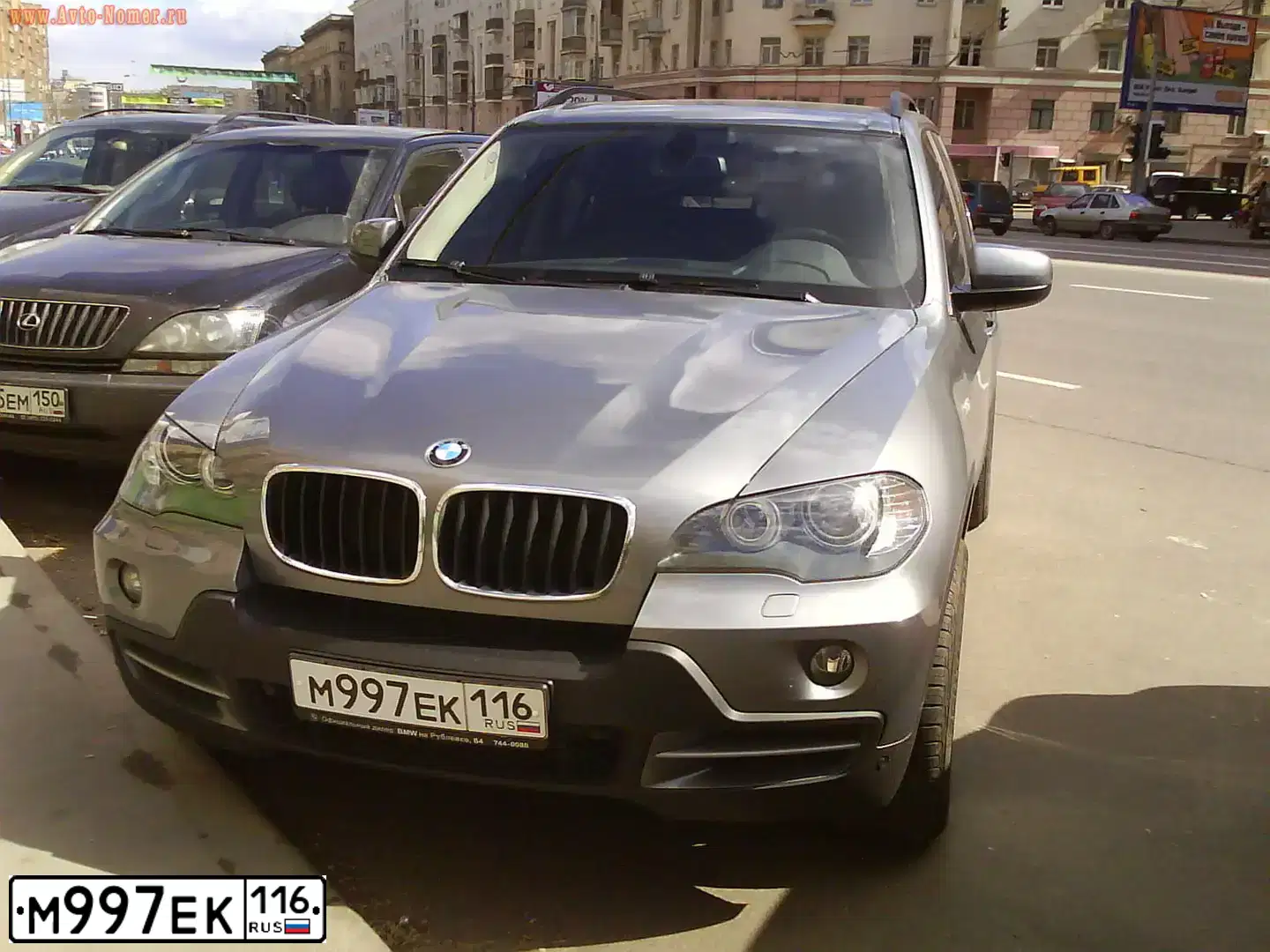Фото автомобиля BMW X5, 2008 — госномер М997ЕК116. Цвет: СЕРЫЙ