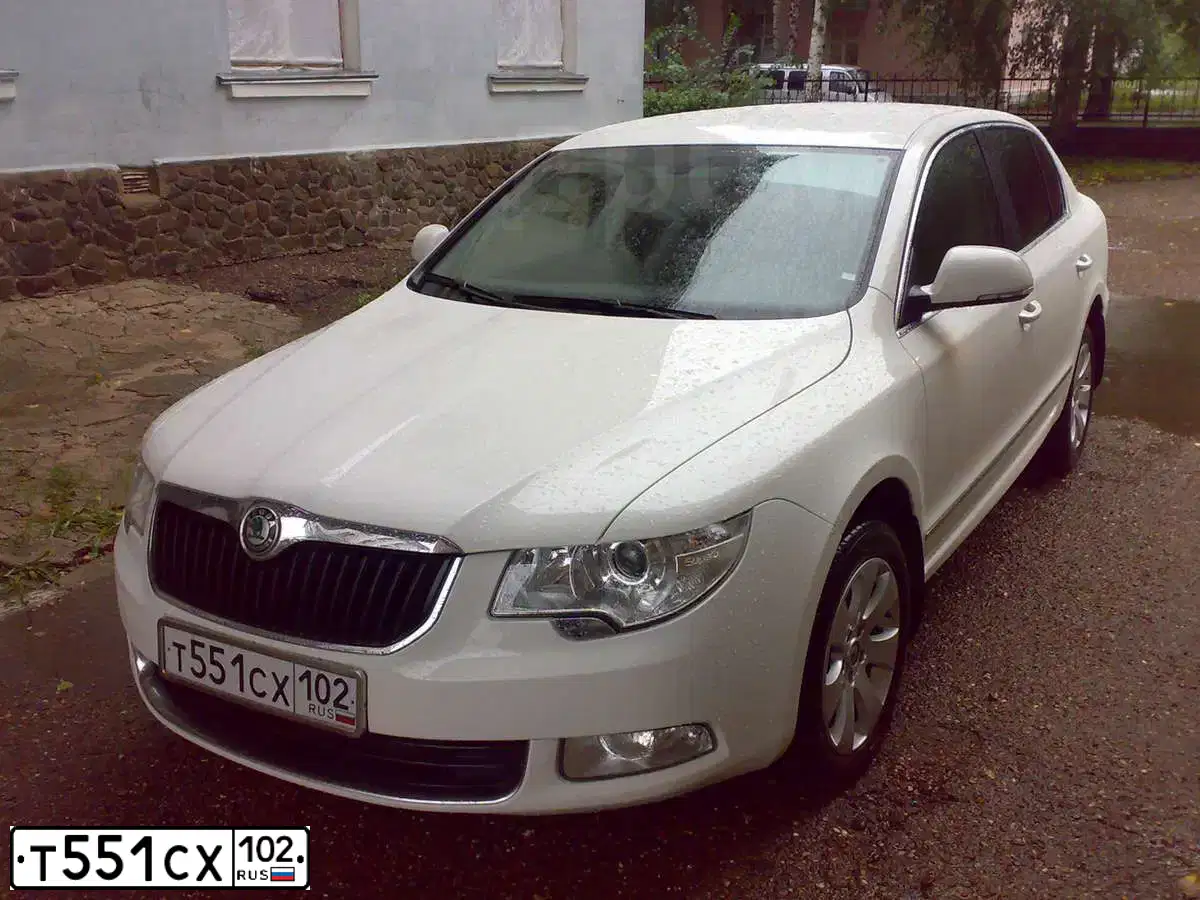 Фото автомобиля FORD MONDEO, 2013 — госномер Т444НМ197. Цвет: ЧЕРНЫЙ