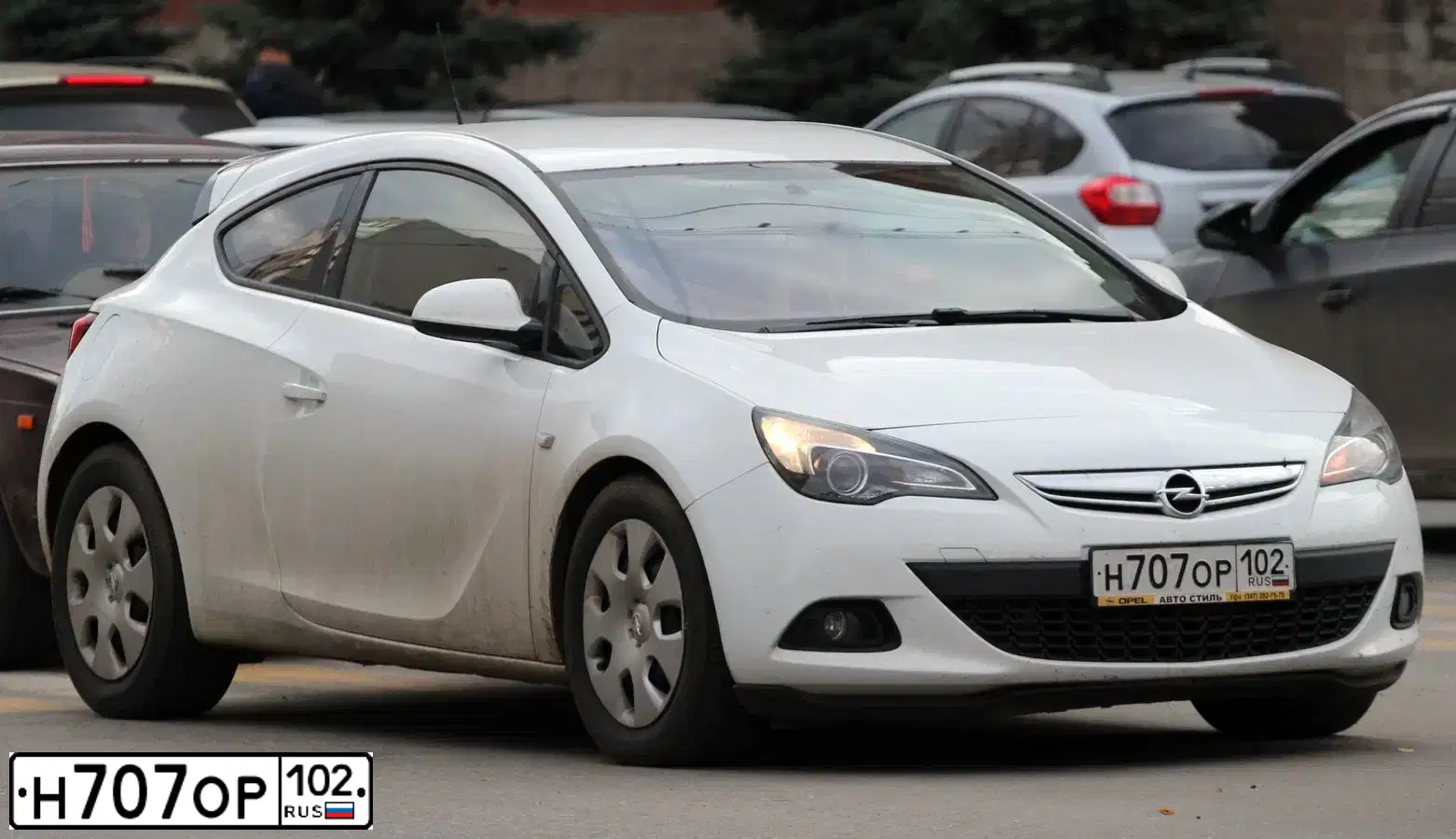 Фото автомобиля HYUNDAI SOLARIS, 2020 — госномер Н707ОР102. Цвет: Белый