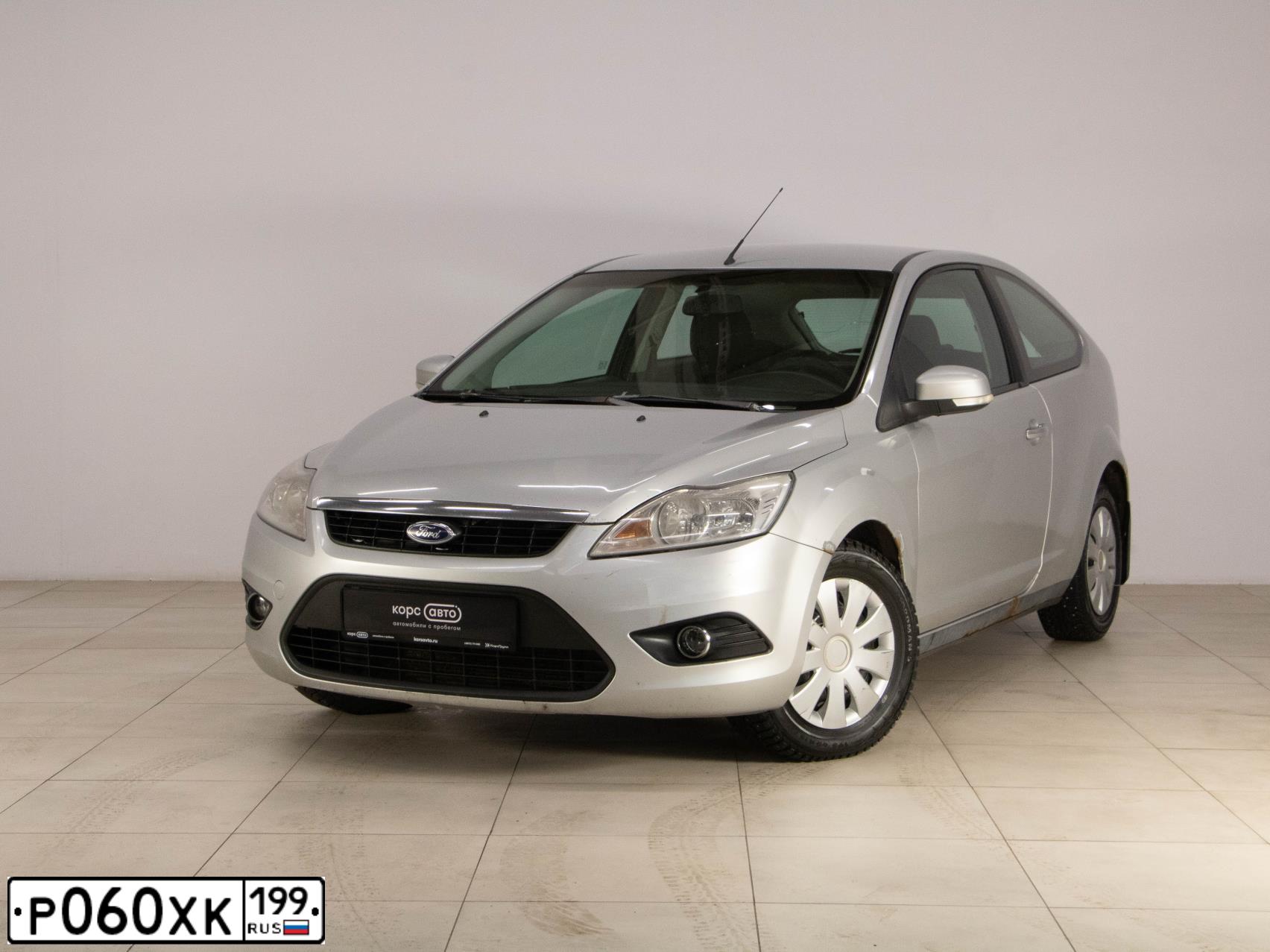 Фото автомобиля FORD FOCUS, 2009 — госномер С946СА193. Цвет: Серебристый