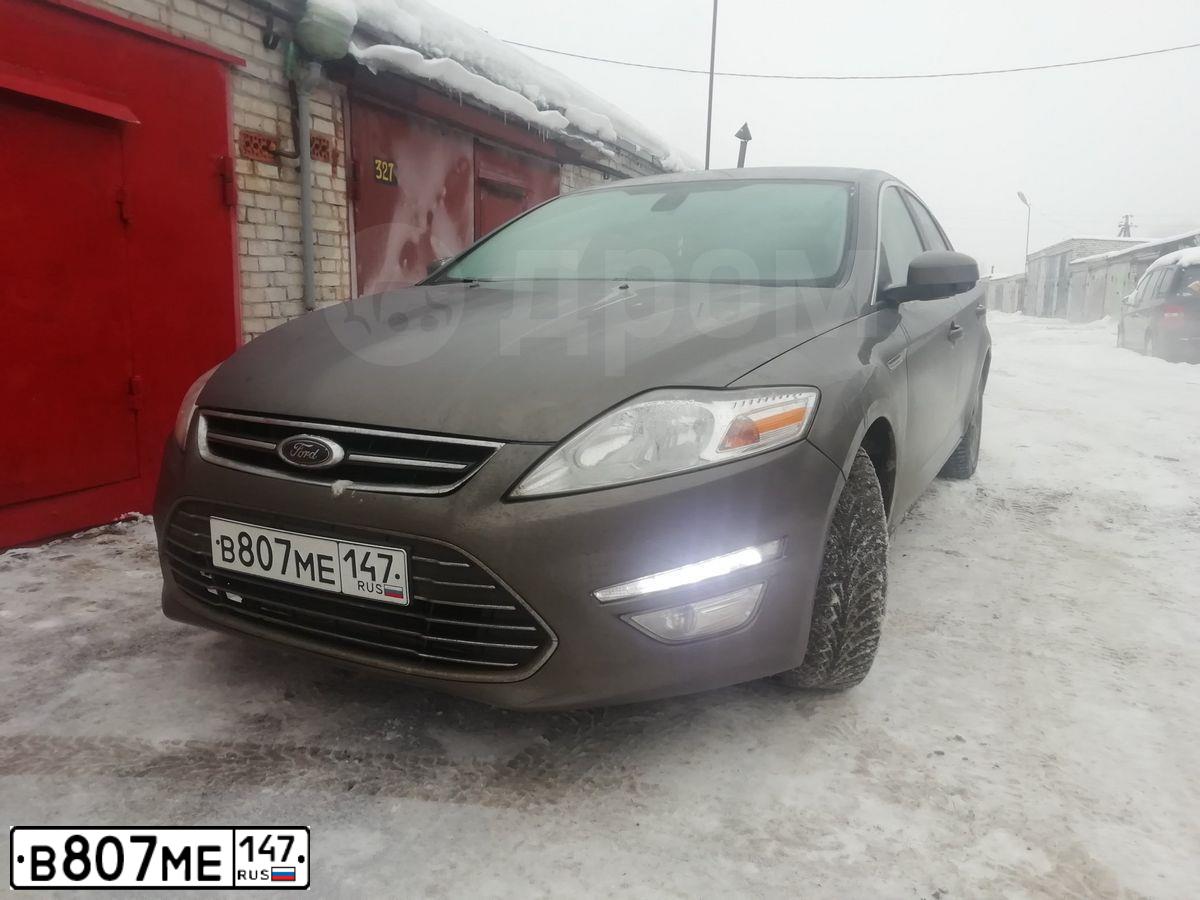 Фото автомобиля FORD MONDEO, 2012 — госномер В807МЕ147. Цвет: СЕРО-КОРИЧНЕВЫЙ