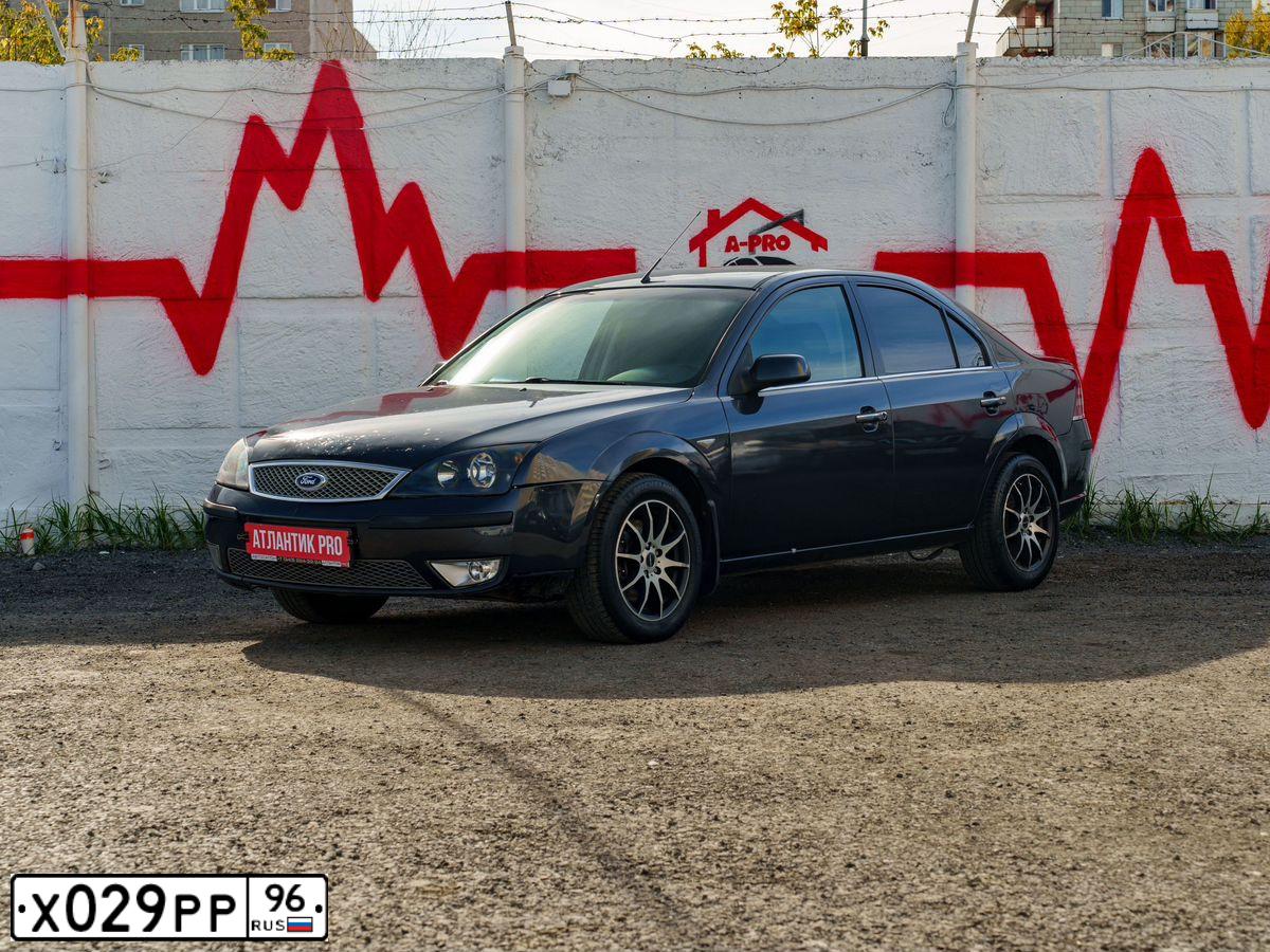 Фото автомобиля FORD MONDEO, 2006 — госномер О435РТ196. Цвет: ТЕМНО-СЕРЫЙ