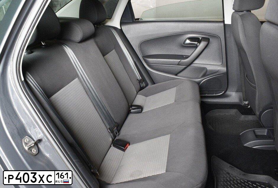Фото автомобиля VOLKSWAGEN POLO, 2014 — госномер Н505СА161. Цвет: Серебристый