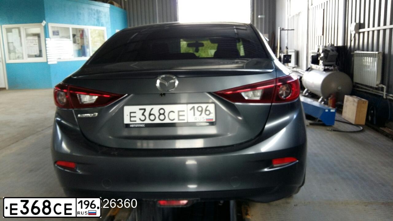 Фото автомобиля MAZDA 3, 2013 — госномер Е368СЕ196. Цвет: ТЕМНО-СЕРЫЙ