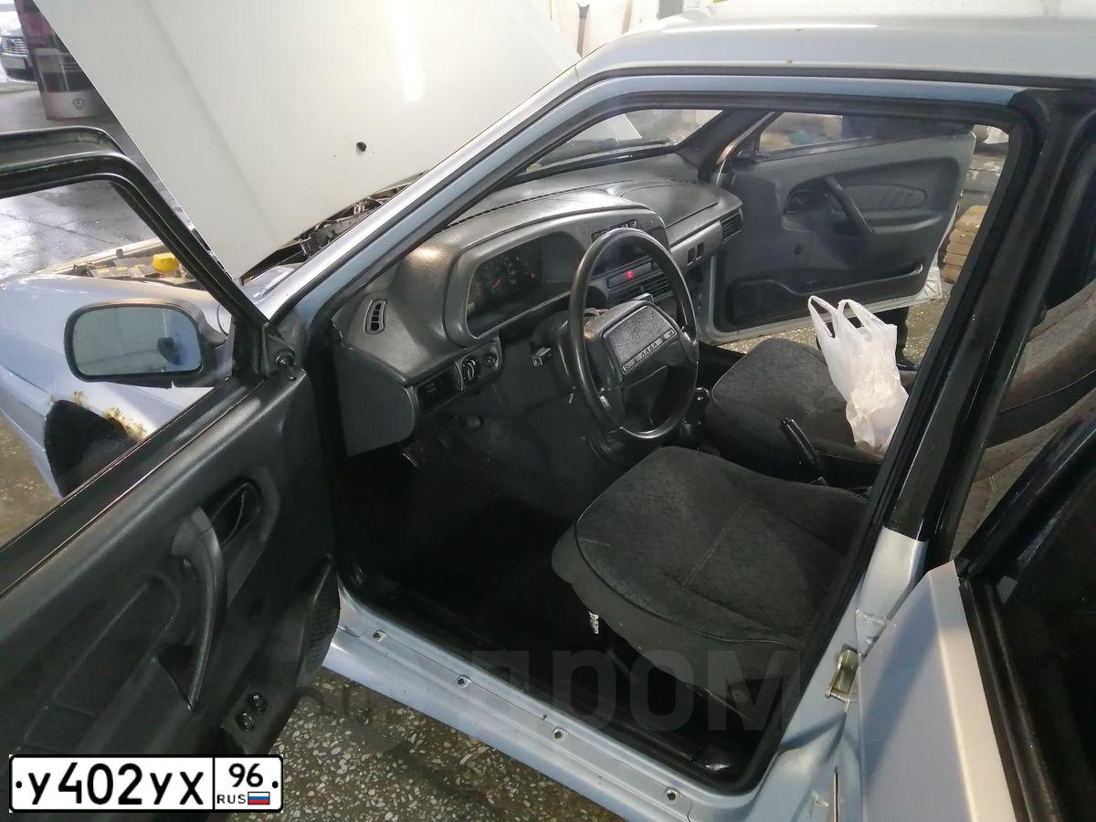 Фото автомобиля LADA 2115 SAMARA, 2004 — госномер А911ХР18. Цвет: МОЛОЧНО-БЕЛЫЙ СЕРЕБРИСТЫЙ