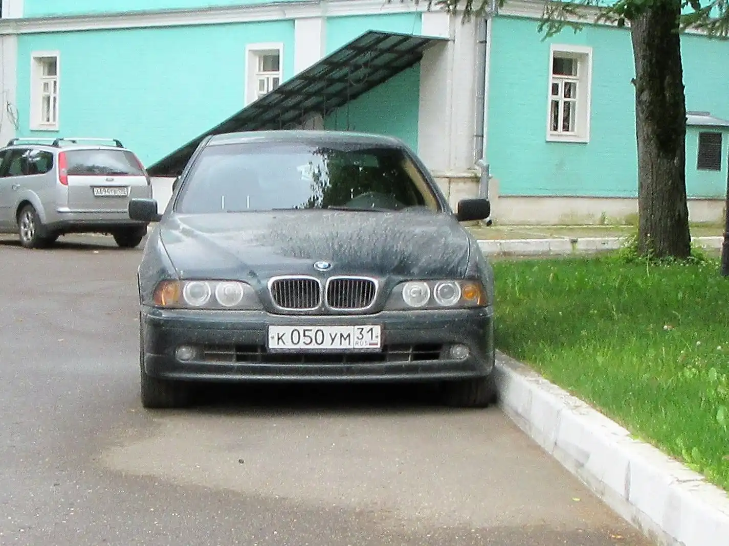 Фото автомобиля BMW 520, 2001 — госномер Р121ТЕ46