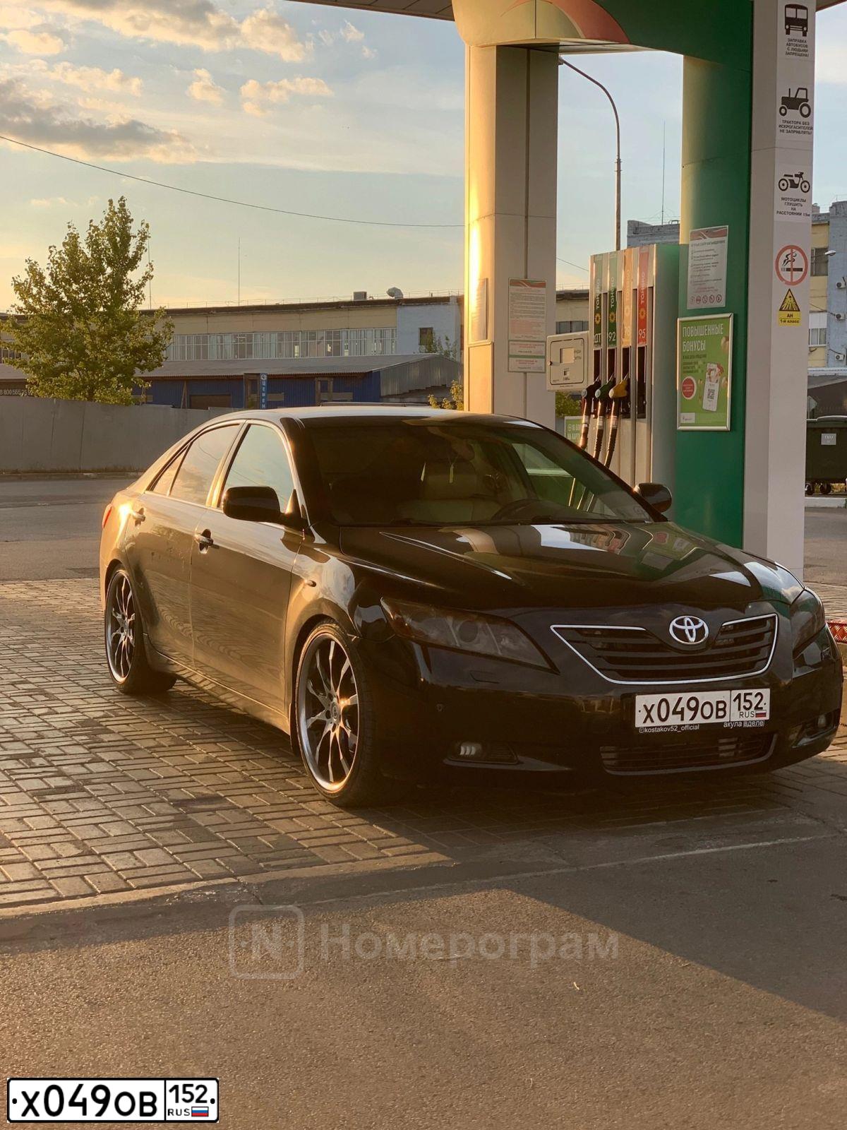 Фото автомобиля TOYOTA CAMRY, 2006 — госномер М901УС716. Цвет: ЧЕРНЫЙ