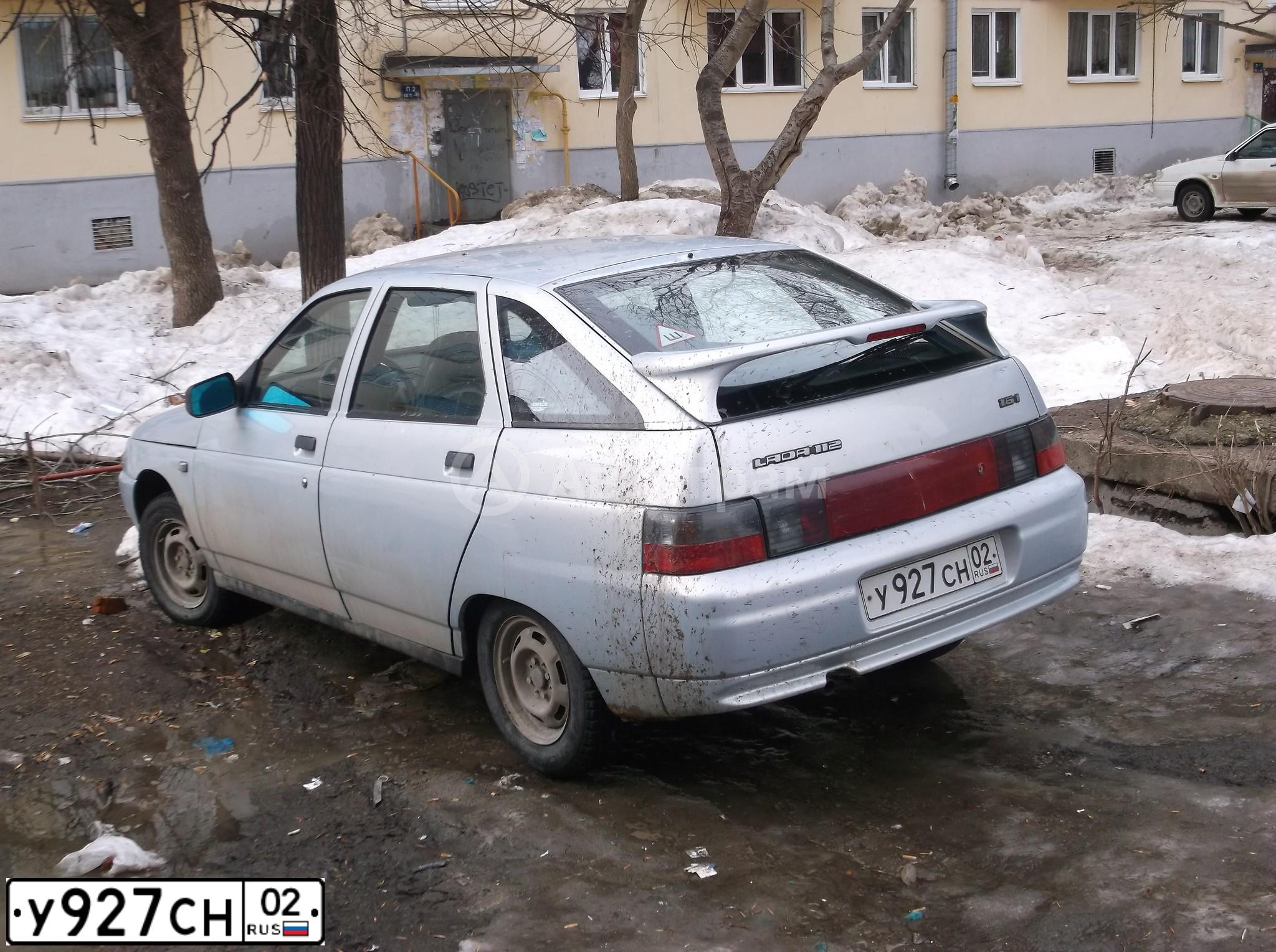 Фото автомобиля LADA 2112, 2005 — госномер У927СН02. Цвет: СЕРЕБРИСТО-ЖЕЛТЫЙ