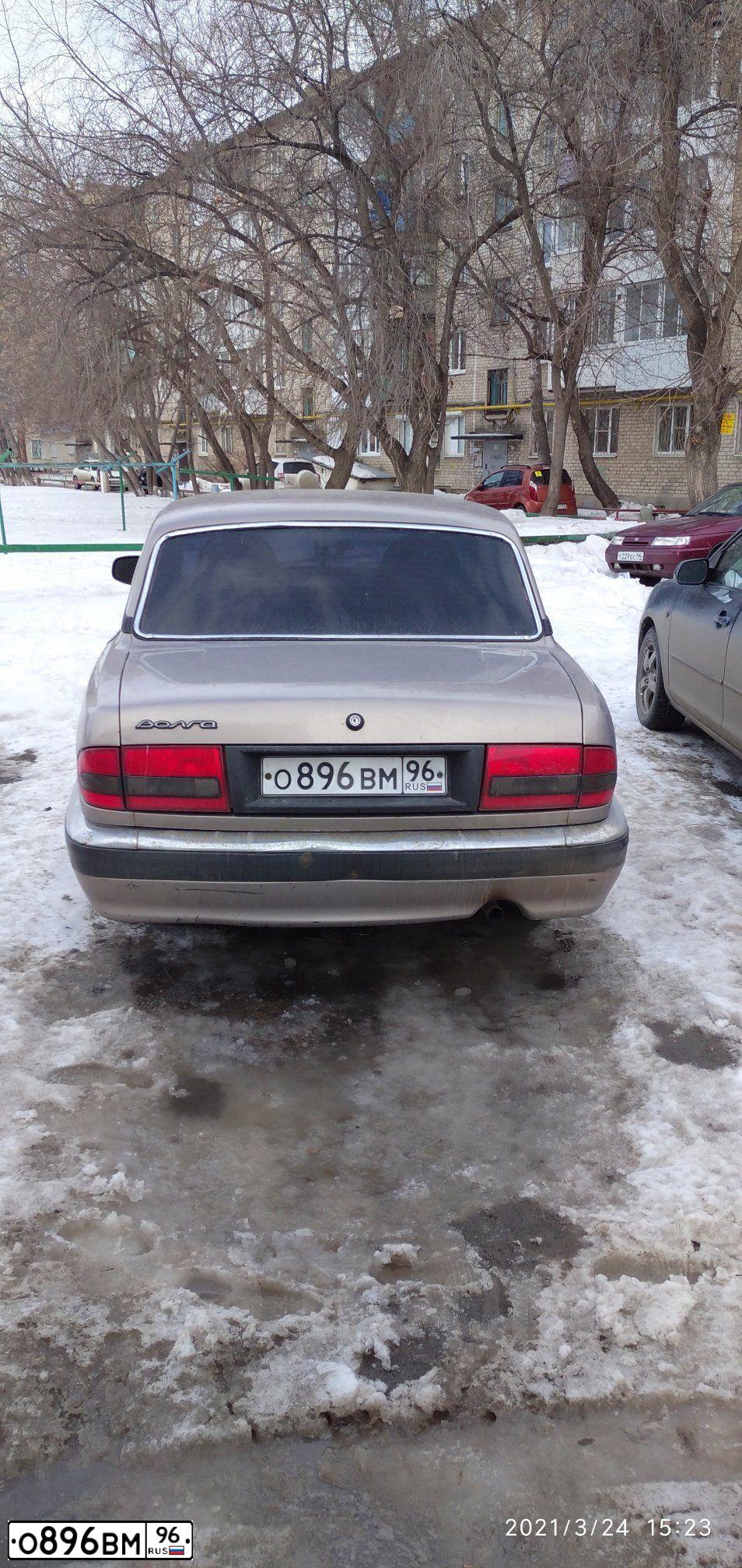 Фото автомобиля GAZ 3110 WOLGA, 2005 — госномер С377ВЕ774. Цвет: БЕЖЕВЫЙ