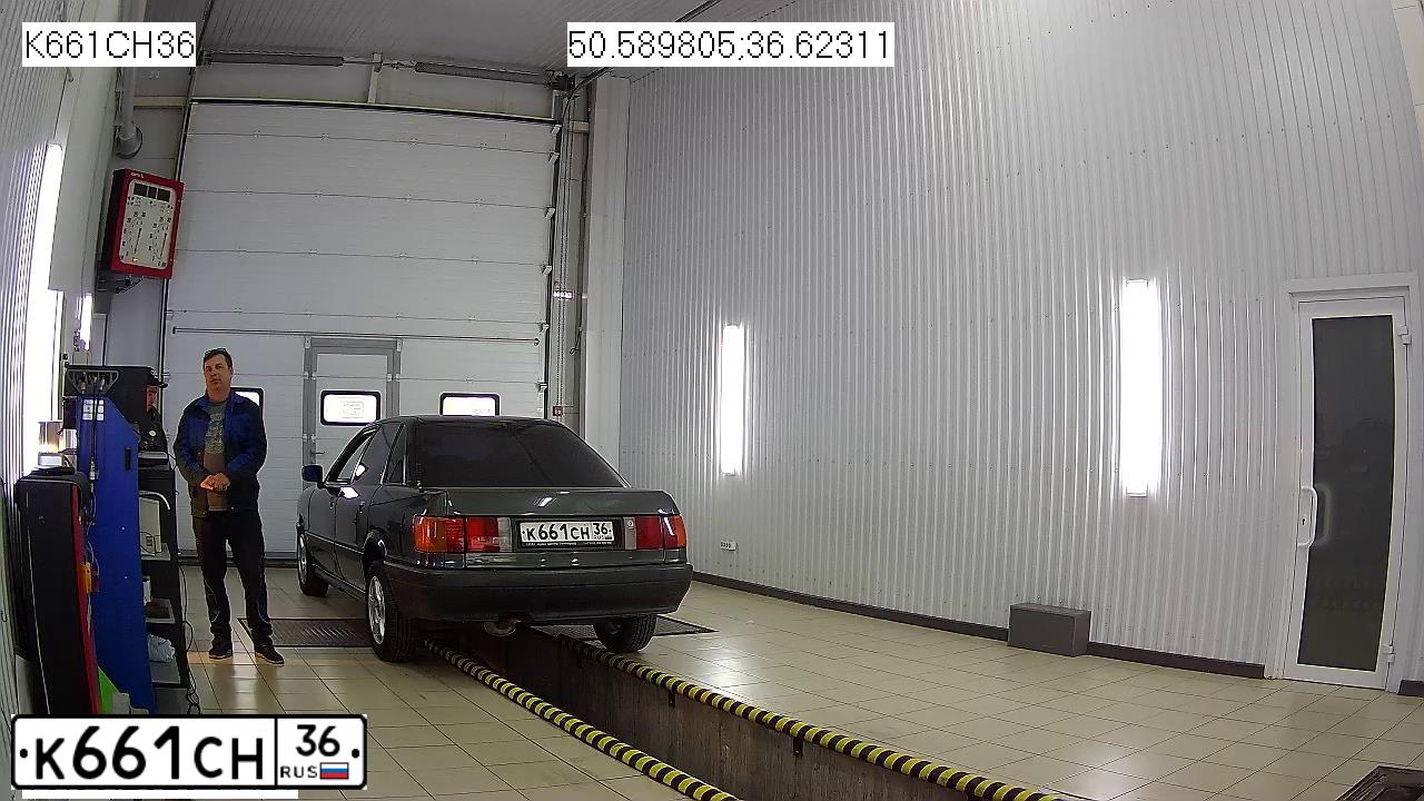 Фото автомобиля AUDI 80, 1989 — госномер Х986ММ31. Цвет: ЧЕРНЫЙ