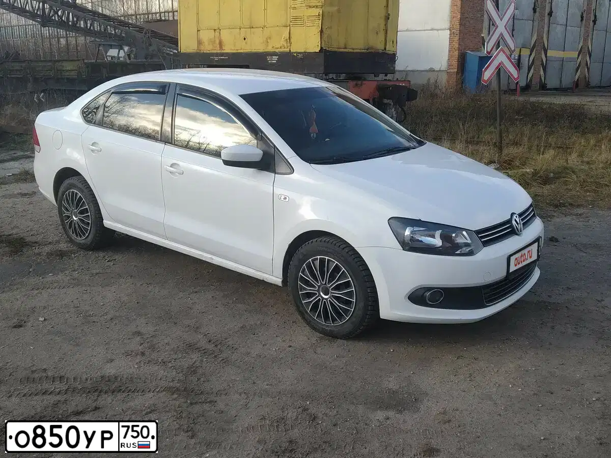 Фото автомобиля VOLKSWAGEN POLO, 2010 — госномер Х862РС05