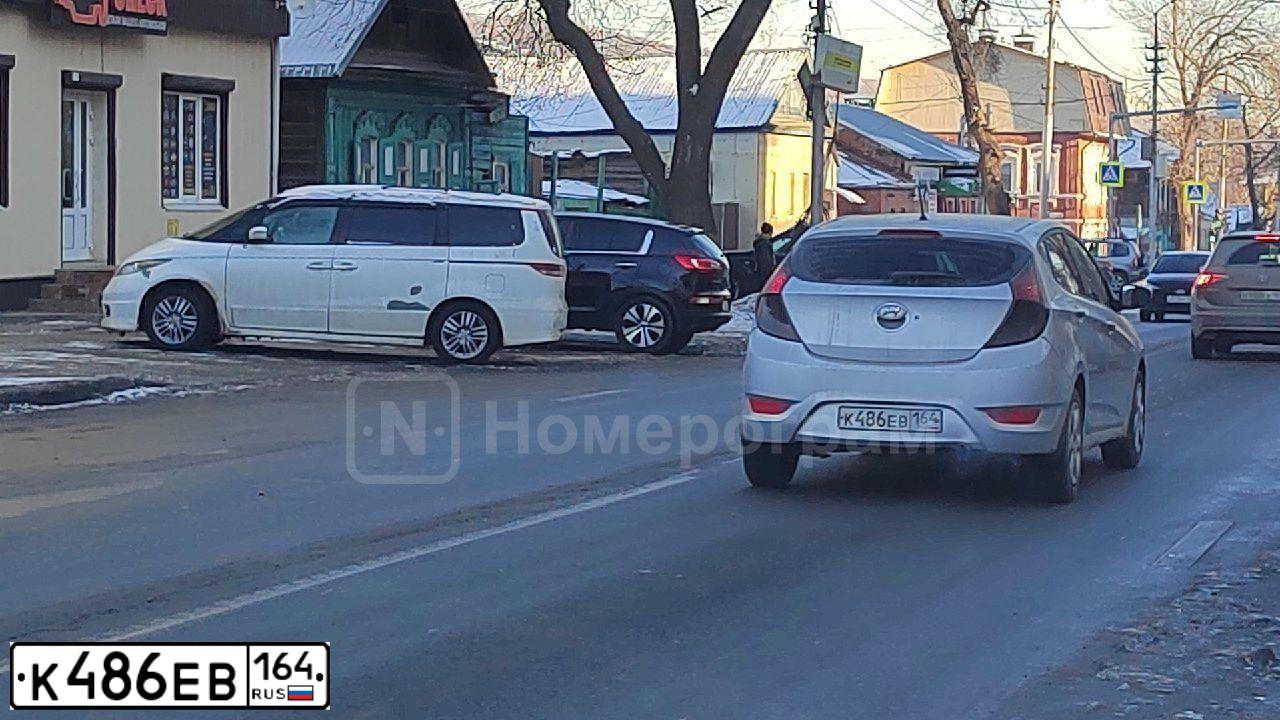 Фото автомобиля HYUNDAI SOLARIS, 2012 — госномер К486ЕВ164. Цвет: СЕРЕБРИСТЫЙ