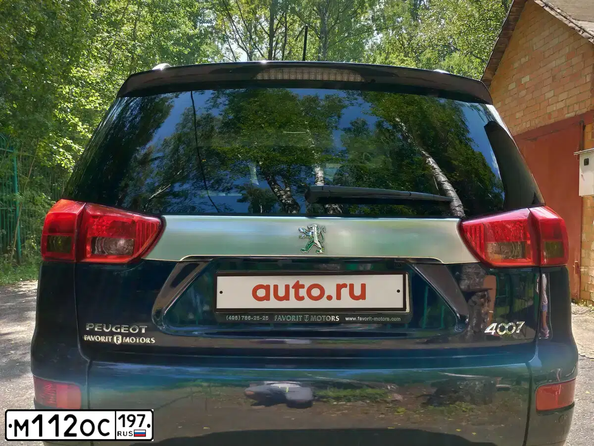 Фото автомобиля PEUGEOT T 4007, 2011 — госномер М112ОС197. Цвет: СИНИЙ