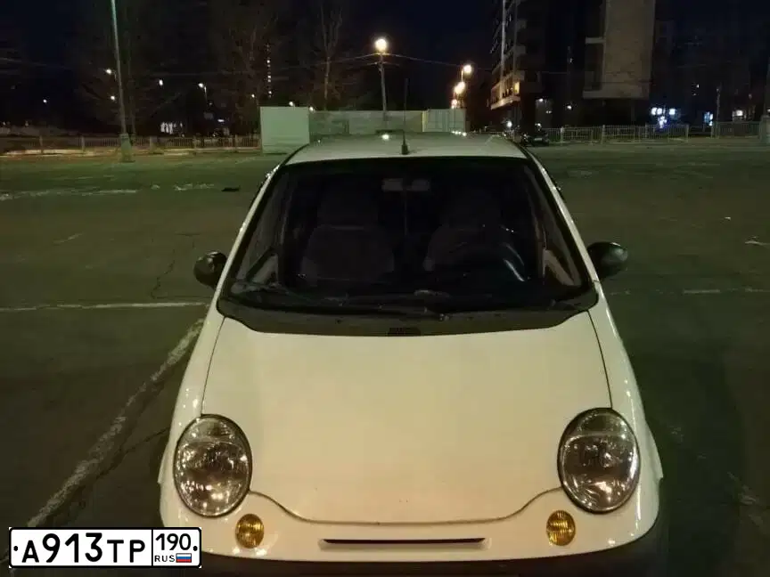 Фото автомобиля DAEWOO MATIZ, 2012 — госномер К133МХ154. Цвет: БЕЛО-ДЫМЧАТЫЙ