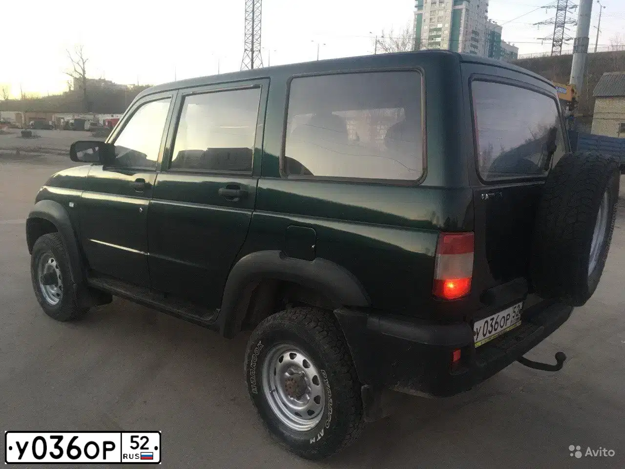 Фото автомобиля UAZ 3163 PATRIOT, 2008 — госномер Р307СО152. Цвет: Темно-зеленый