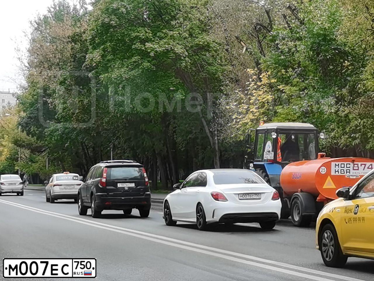 Фото автомобиля BMW SERIE 5, 2013 — госномер М007ЕС750. Цвет: ЧЕРНЫЙ