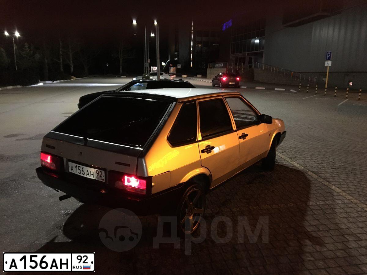 Фото автомобиля LADA 2109, 2005 — госномер М663СА82. Цвет: СЕРЕБРИСТЫЙ