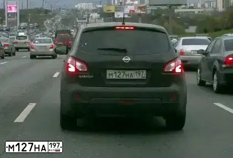 Фото автомобиля NISSAN QASHQAI, 2012 — госномер Н307УТ797. Цвет: ЧЕРНЫЙ