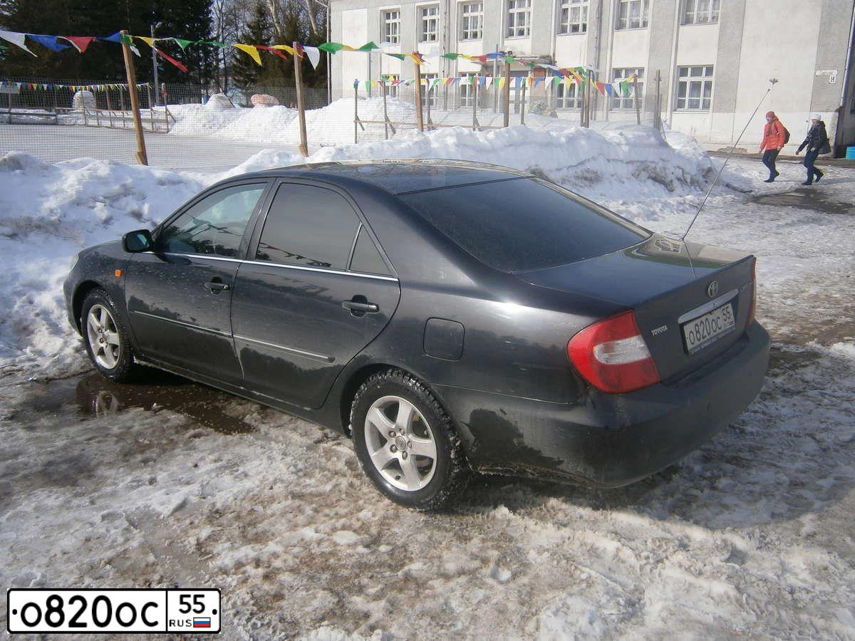 Фото автомобиля TOYOTA CAMRY, 2002 — госномер О820ОС55. Цвет: ЧЕРНЫЙ