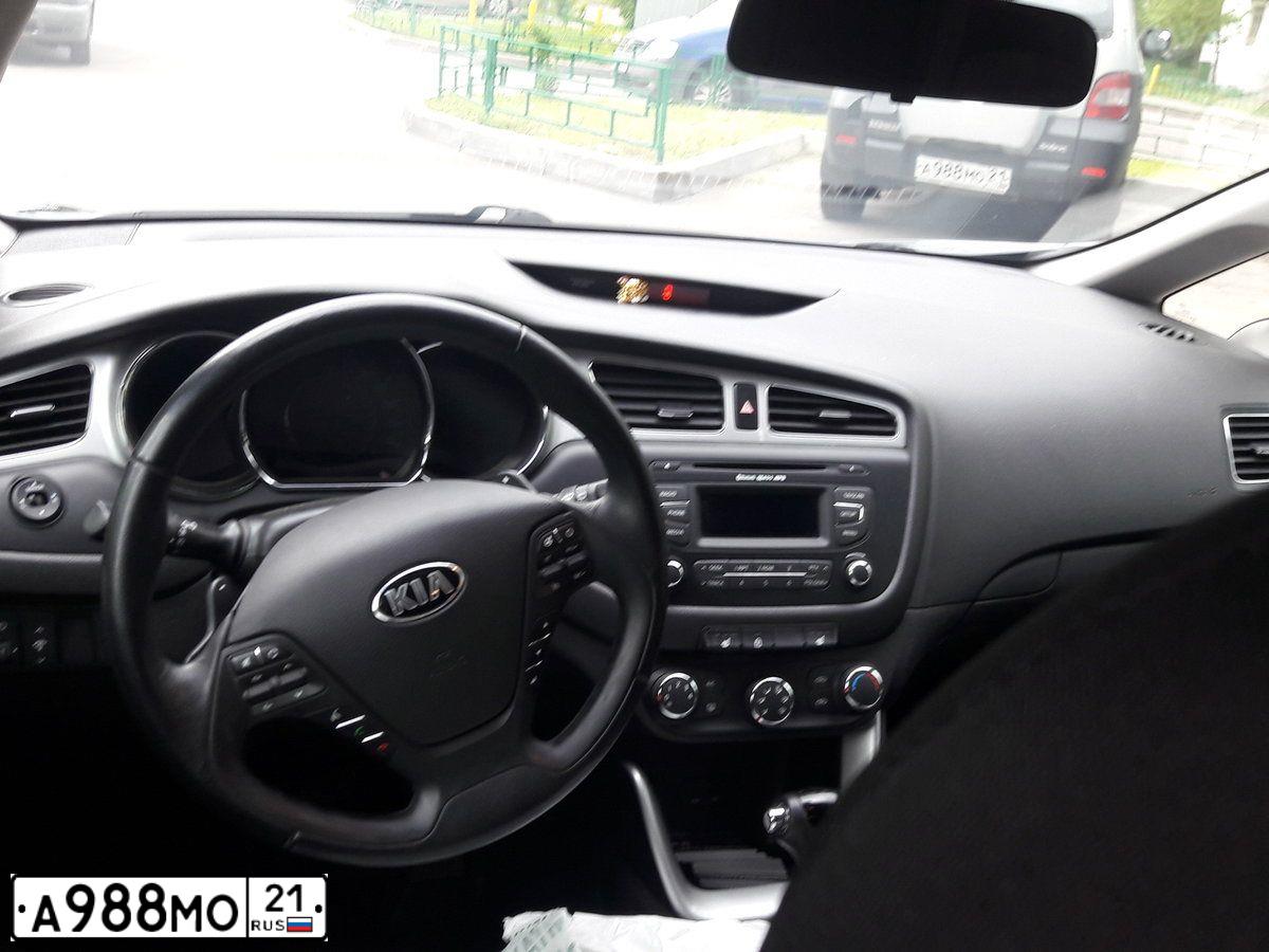 Фото автомобиля RENAULT MEGANE /GRAND/ SCENIC, 2002 — госномер А988МО21. Цвет: СВЕТЛО-СЕРО ГОЛУБОЙ
