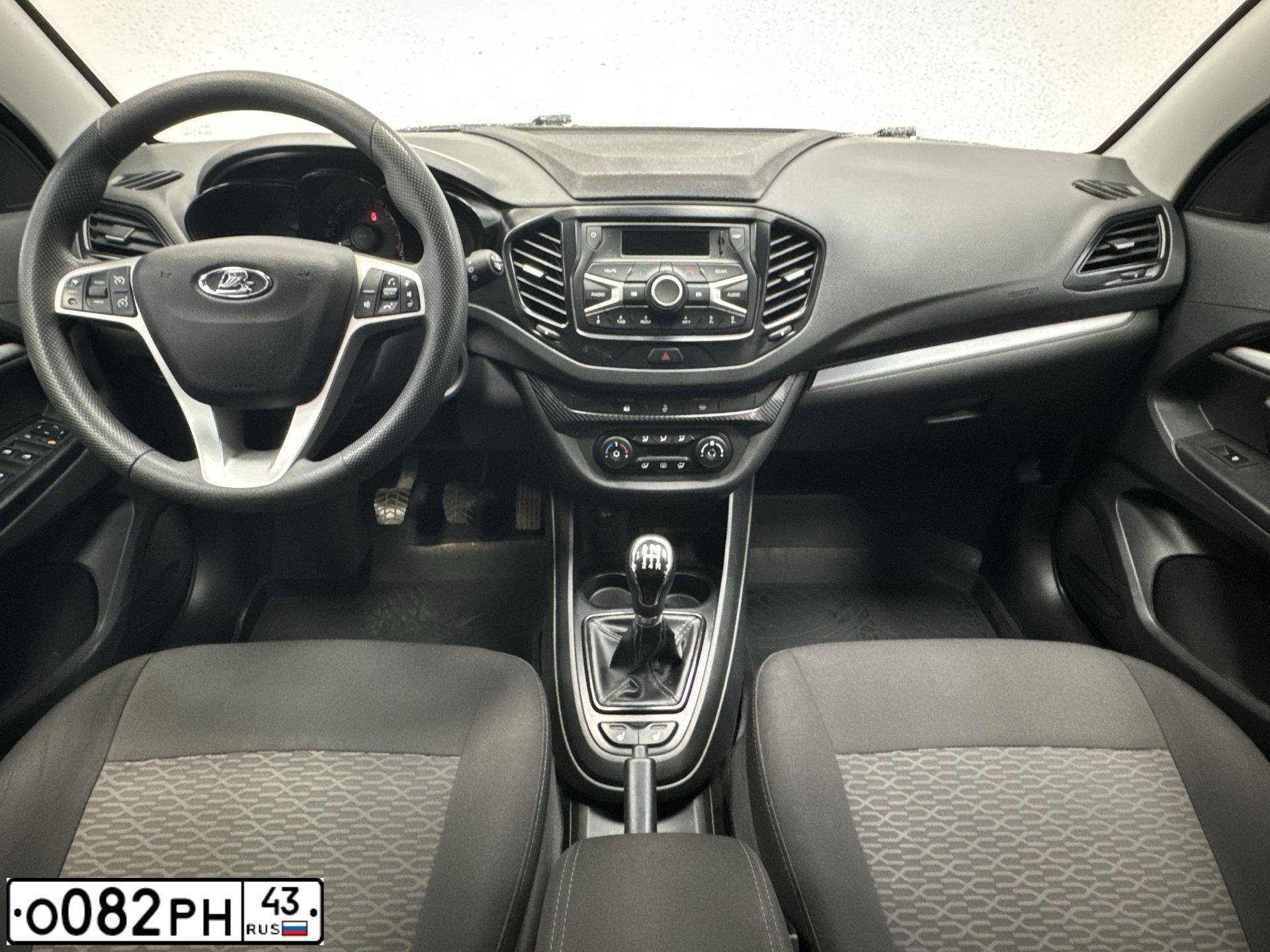 Фото автомобиля LADA VESTA, 2019 — госномер О082РН43. Цвет: Коричневый