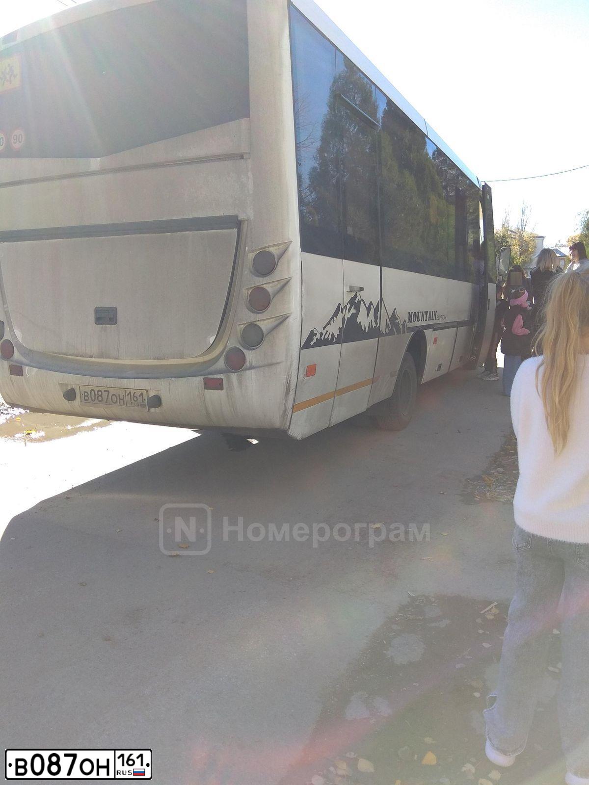 Фото автомобиля НЕМАН 4202, 2015 — госномер М706УТ164