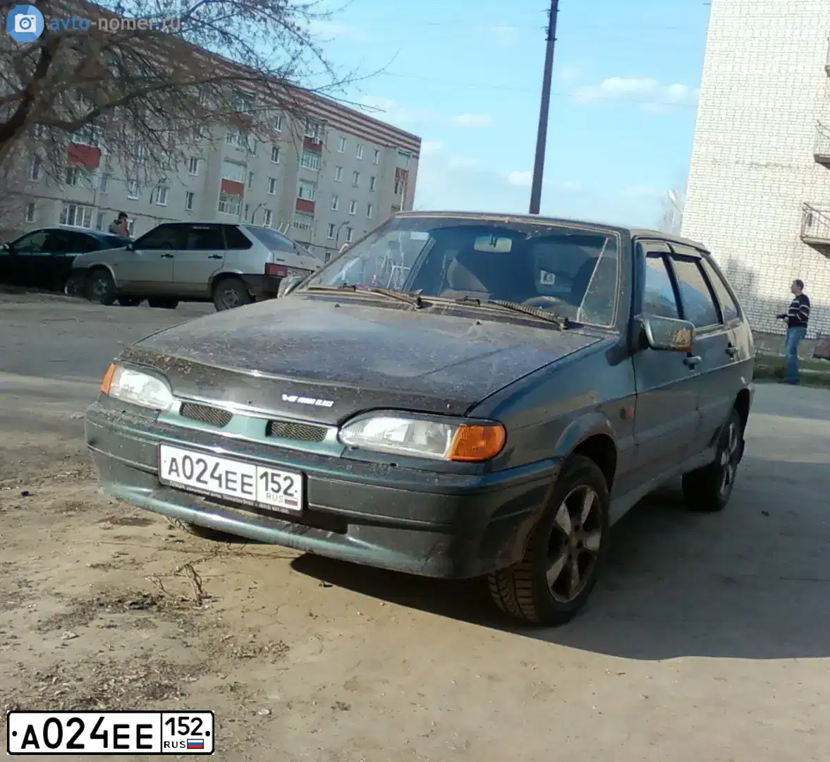 Фото автомобиля LADA 2114 SAMARA, 2008 — госномер А024ЕЕ152. Цвет: ТЕМНО-ЗЕЛЕНЫЙ