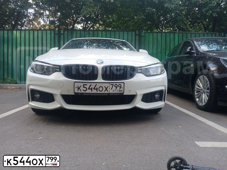 Фото автомобиля BMW SERIE 4, 2019 — госномер К544ОХ799. Цвет: БЕЛЫЙ