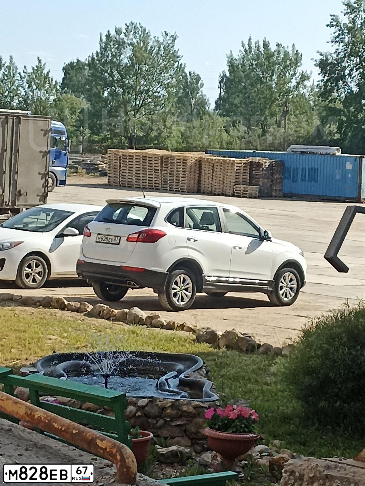 Фото автомобиля CHERY T21, 2015 — госномер А202СА67. Цвет: Белый