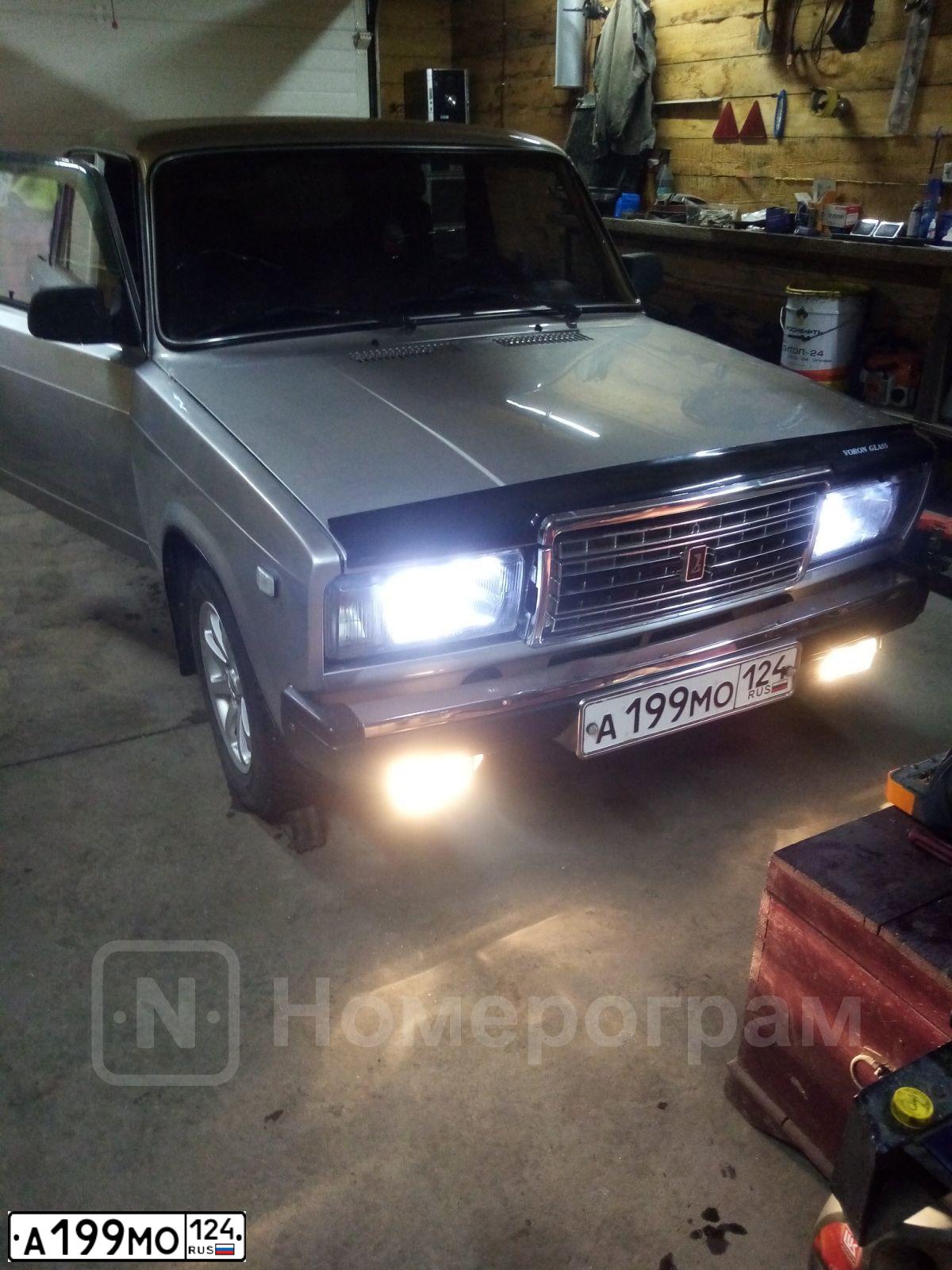 Фото автомобиля LADA 2107, 2010 — госномер А199МО124. Цвет: СВЕТЛО СЕРЕБРИСТЫЙ МЕТАЛЛ