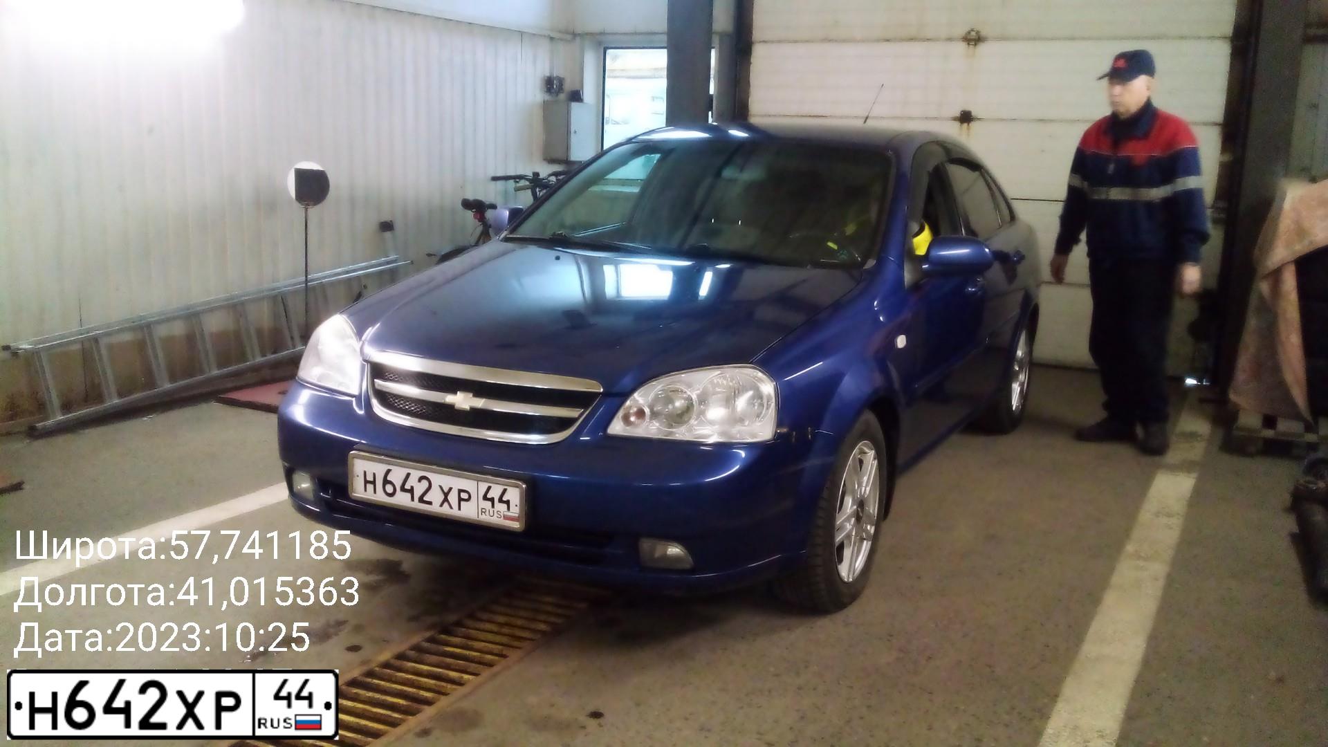 Фото автомобиля CHEVROLET LACETTI, 2007 — госномер В031ТК37