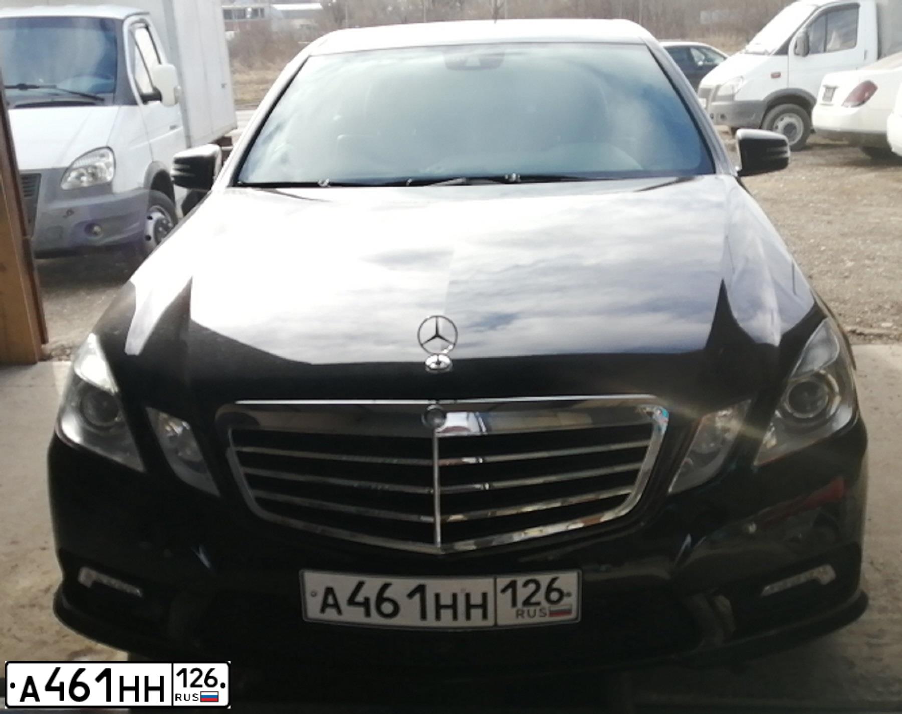 Фото автомобиля MERCEDES-BENZ E200, 2011 — госномер У232ВМ323