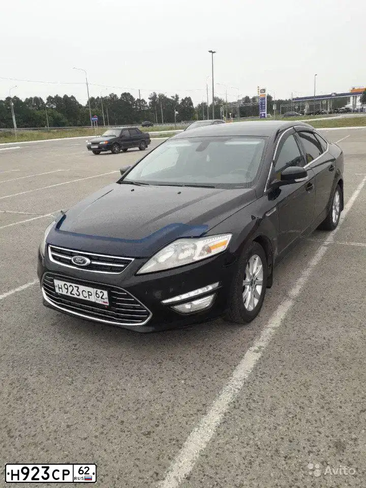 Фото автомобиля FORD MONDEO, 2012 — госномер Т762УС197. Цвет: ЧЕРНЫЙ