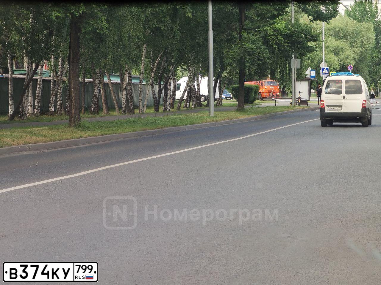 Фото автомобиля GAZ GAZEL NEXT, 2018 — госномер В374КУ799. Цвет: БЕЛЫЙ
