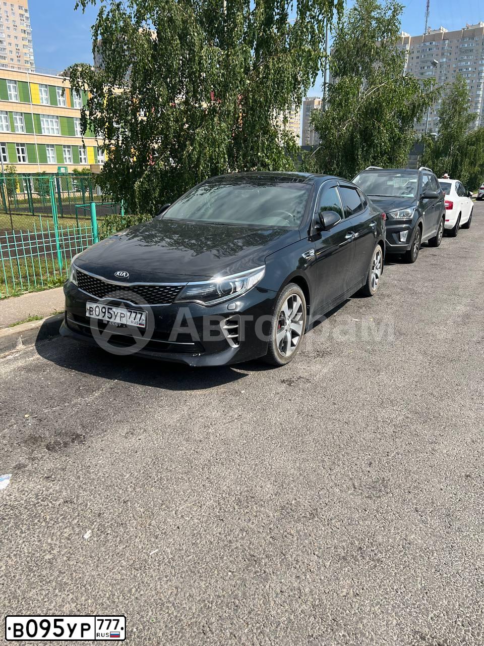 Фото автомобиля KIA MAGENTIS / OPTIMA, 2016 — госномер В095УР777. Цвет: ЧЕРНЫЙ