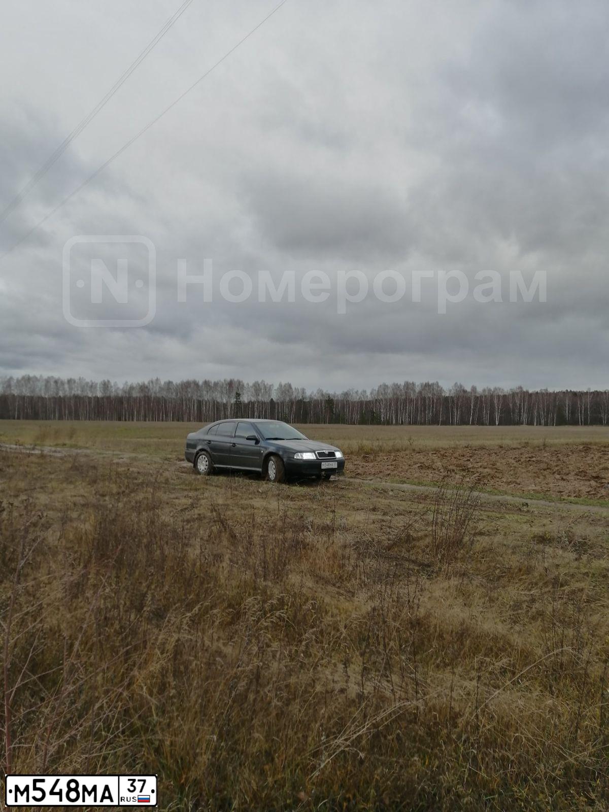 Фото автомобиля SKODA OCTAVIA, 2007 — госномер М548МА37. Цвет: ЧЕРНЫЙ
