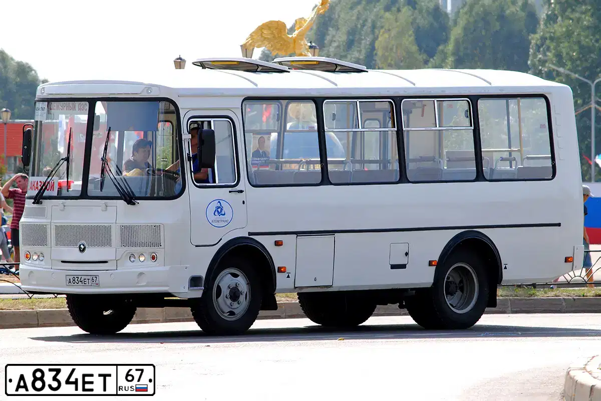 Фото автомобиля PAZ 3205, 2018 — госномер А834ЕТ67. Цвет: БЕЛЫЙ