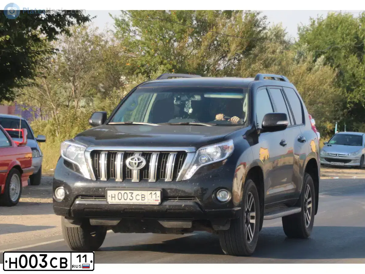 Фото автомобиля MITSUBISHI ASX, 2012 — госномер Н003СВ11. Цвет: ЧЕРНЫЙ