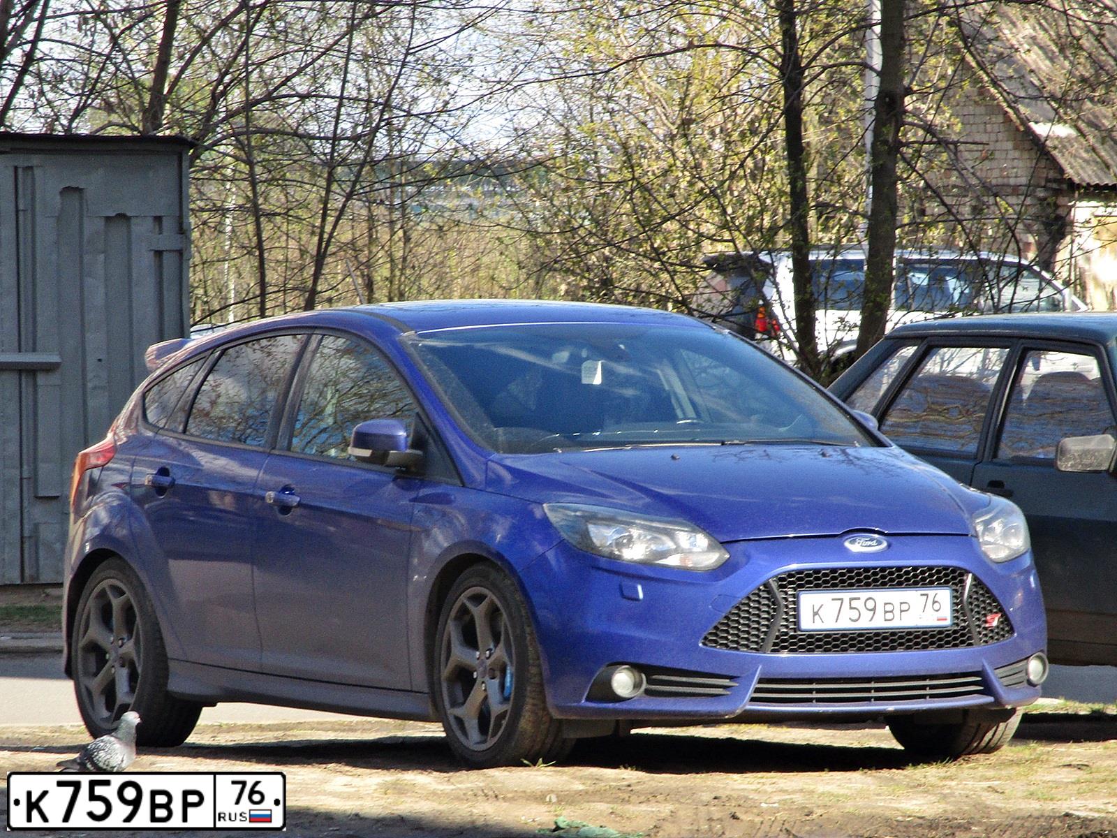 Фото автомобиля FORD FOCUS, 2012 — госномер К759ВР76. Цвет: синий