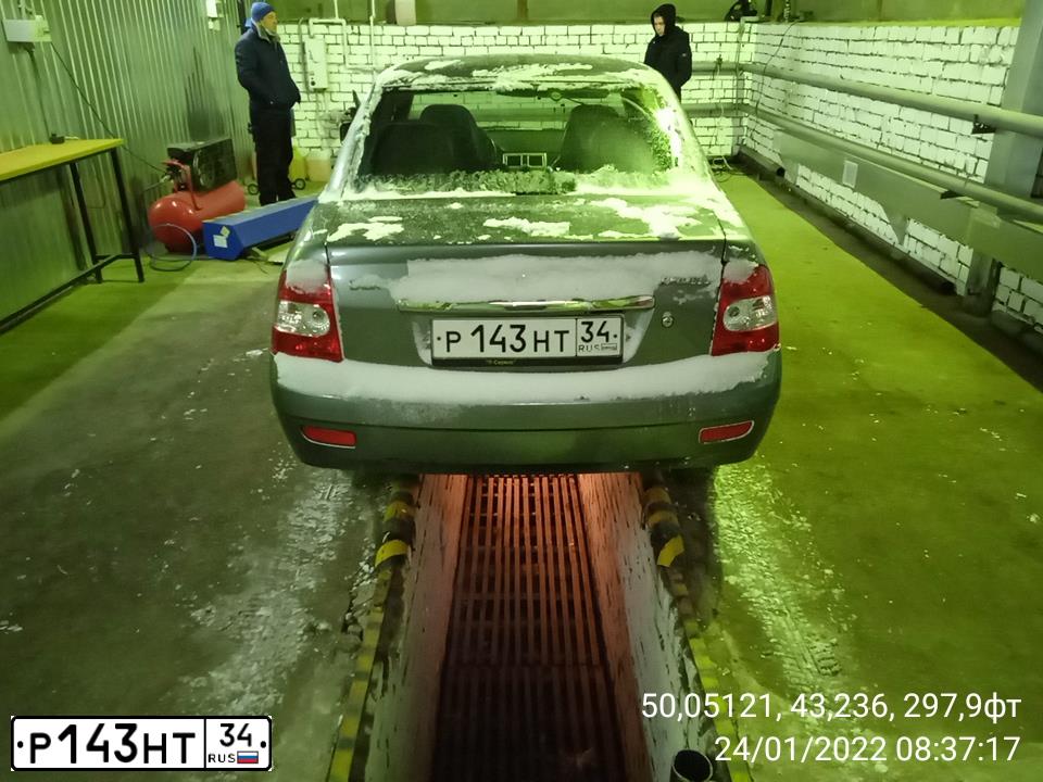 Фото автомобиля LADA 2170 PRIORA, 2008 — госномер М205ЕУ34. Цвет: СРЕДНИЙ СЕРО ЗЕЛЕНЫЙ МЕТА
