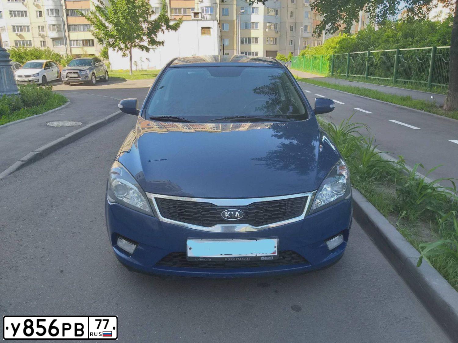 Фото автомобиля LADA 2109 SAMARA, 1997 — госномер У856РВ77. Цвет: ФИОЛЕТОВЫЙ